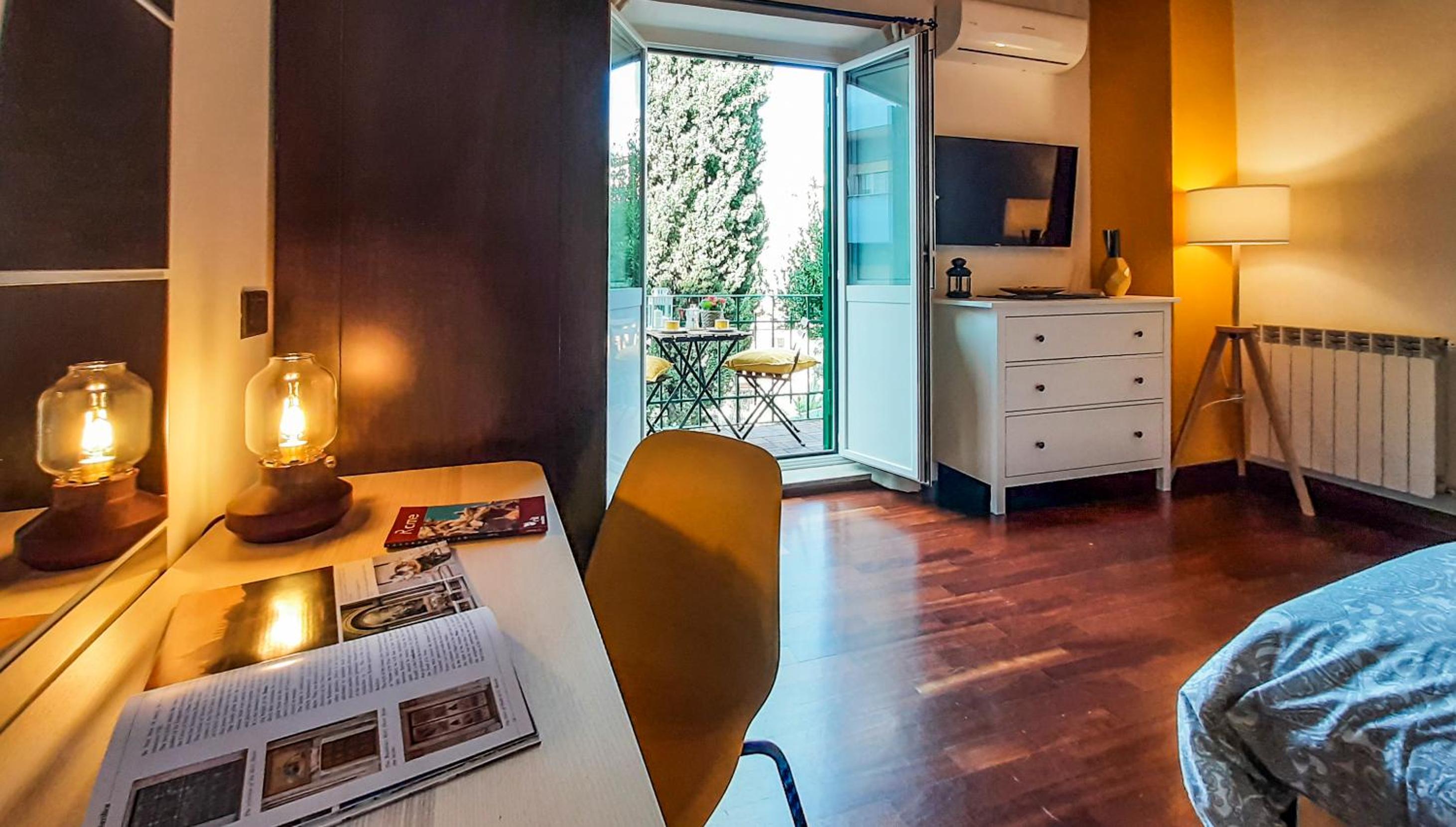 hotel room