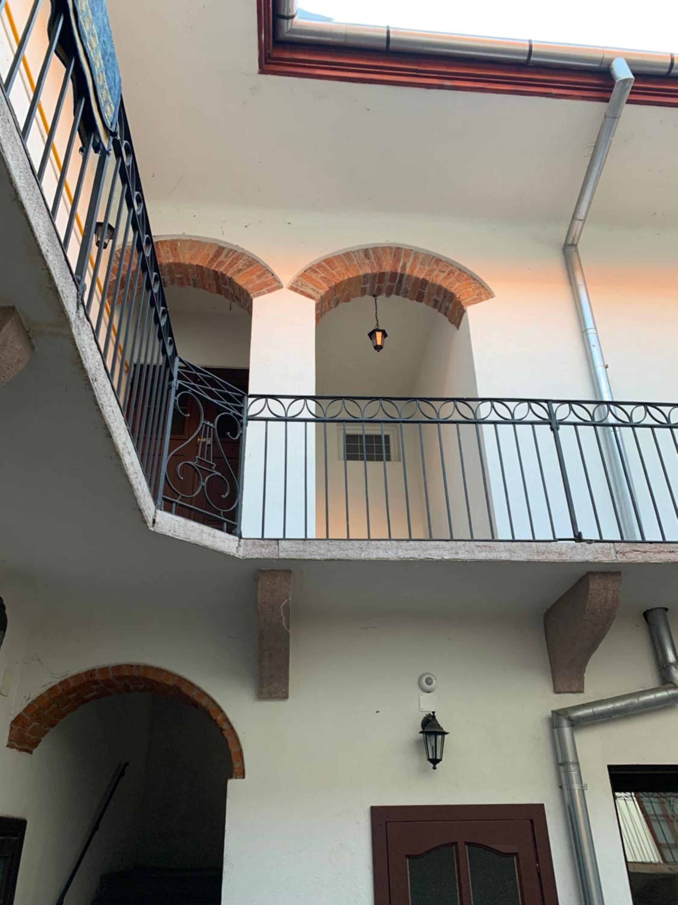 Rustic Apartment in the Historical Center view 3