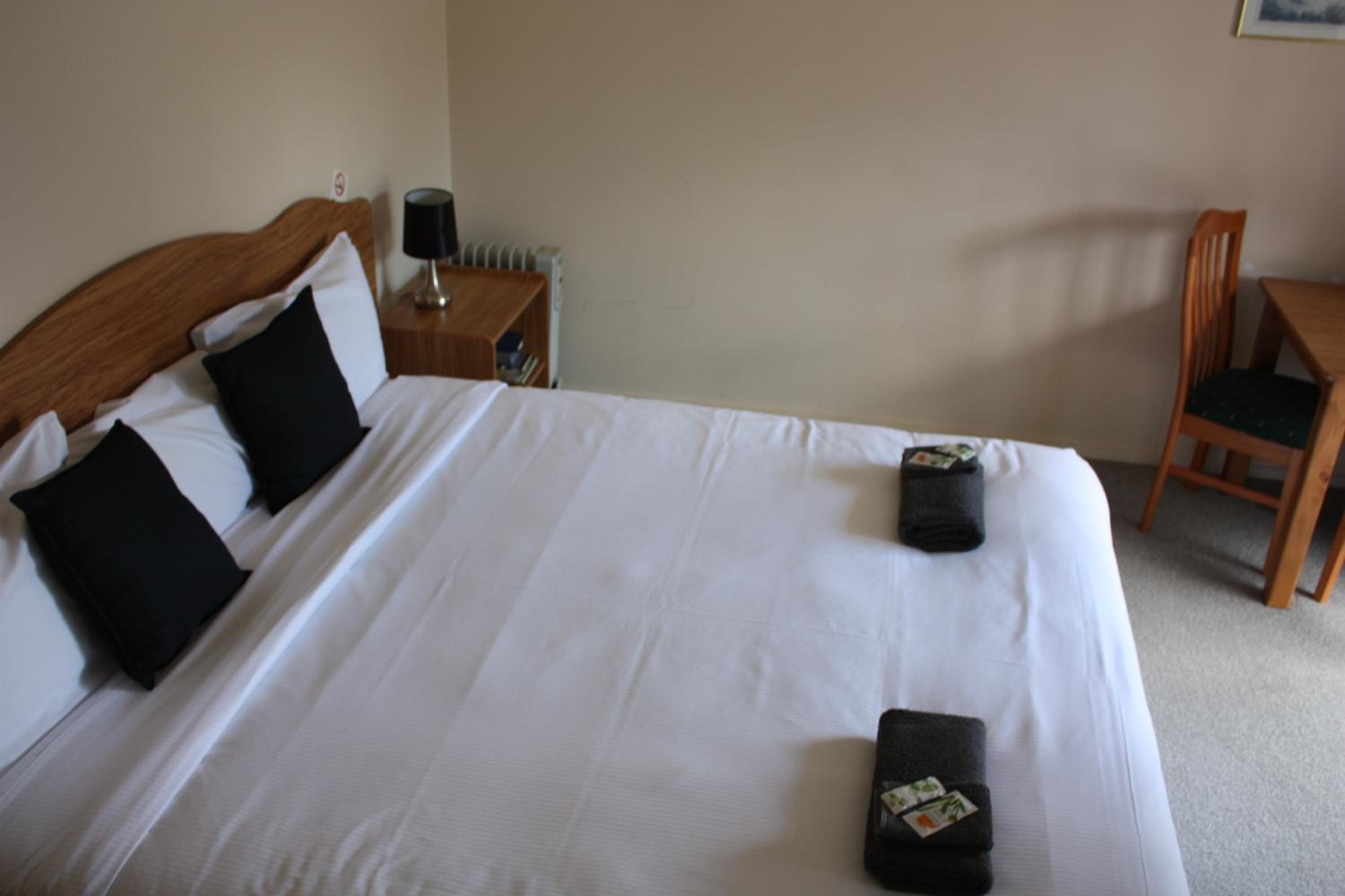 Owen River Tavern & Motels view 2