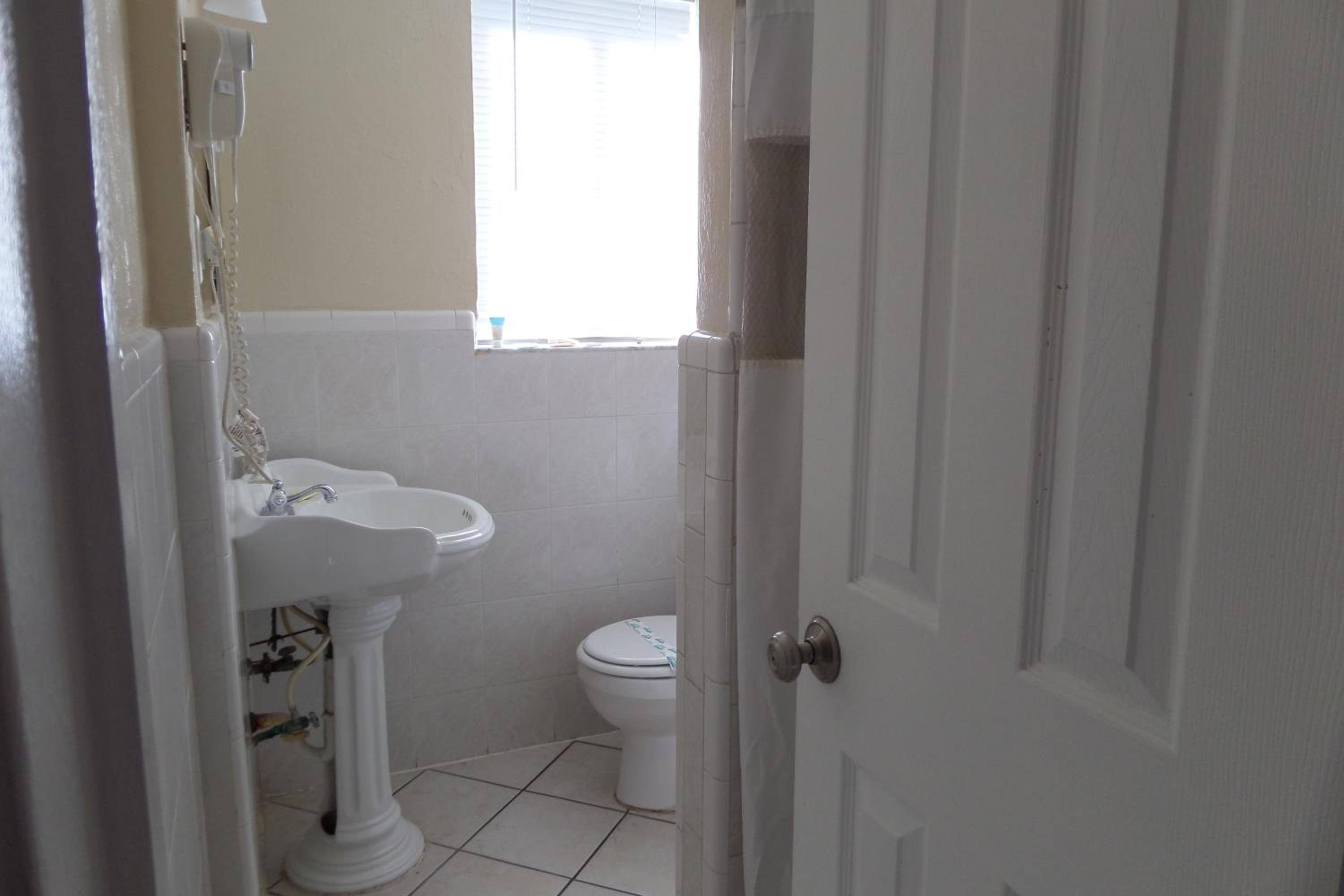 Daytona Shores Inn and Suites, Photo 219