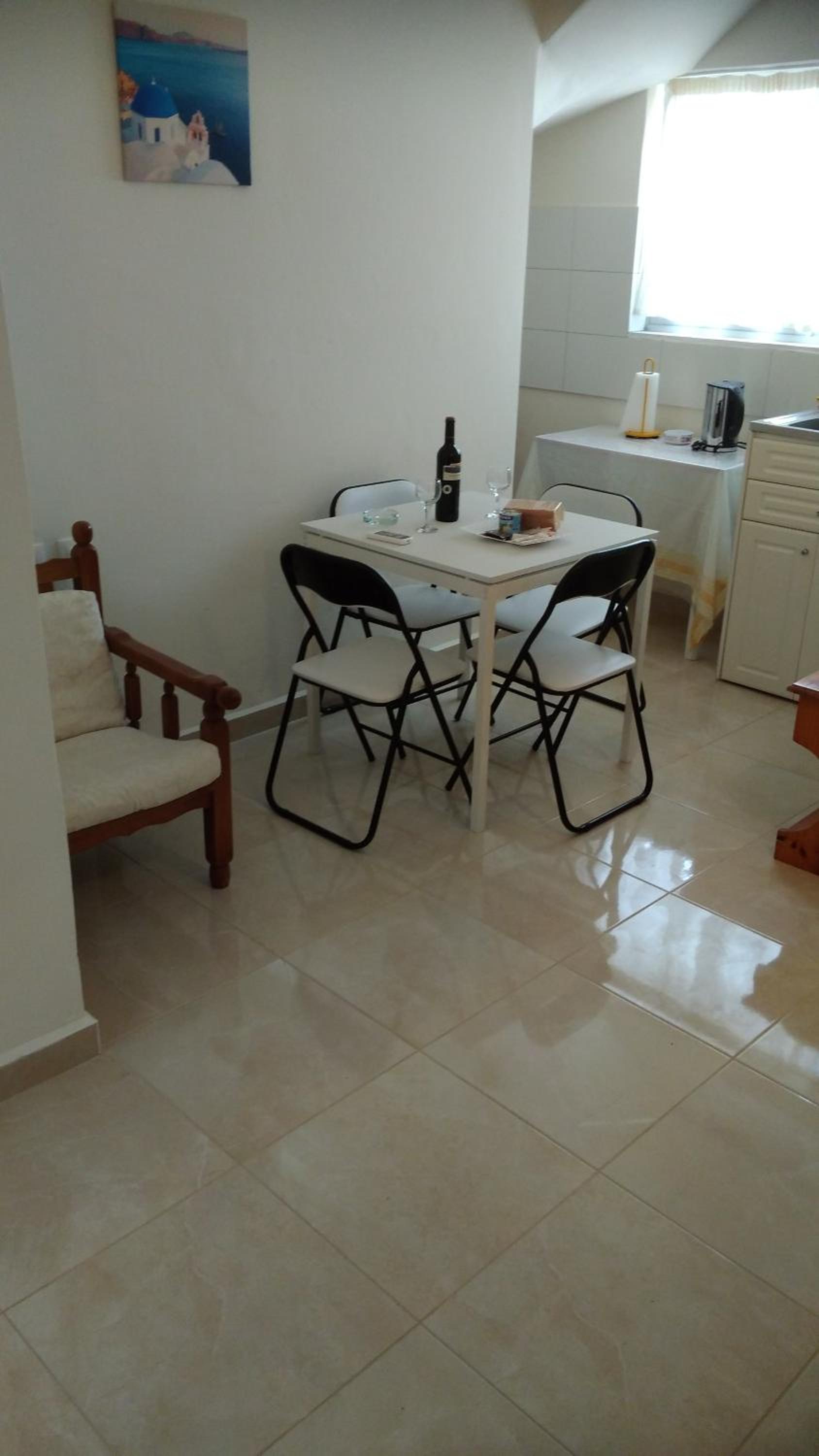 Mina Apartments