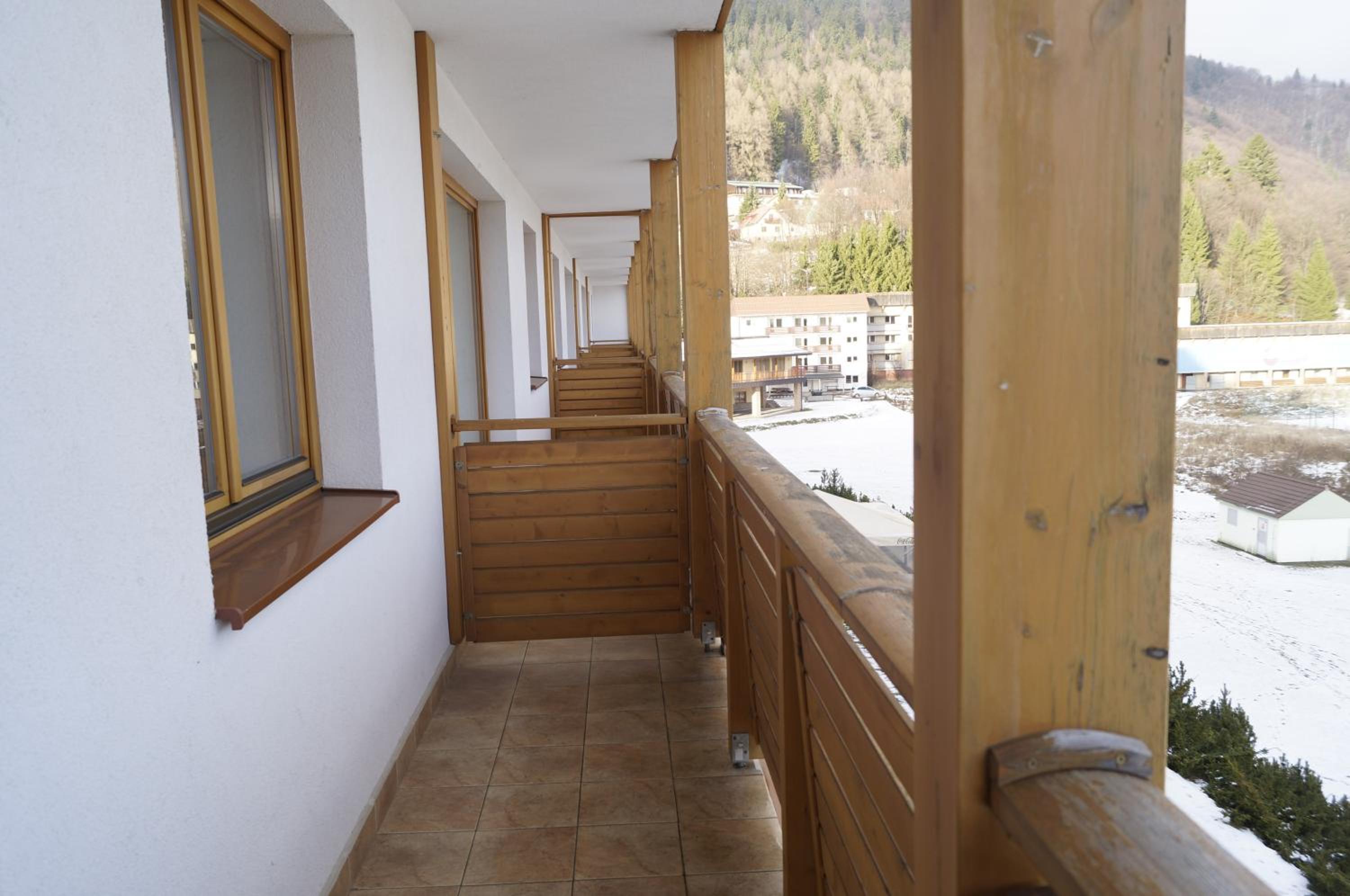 Photo 31