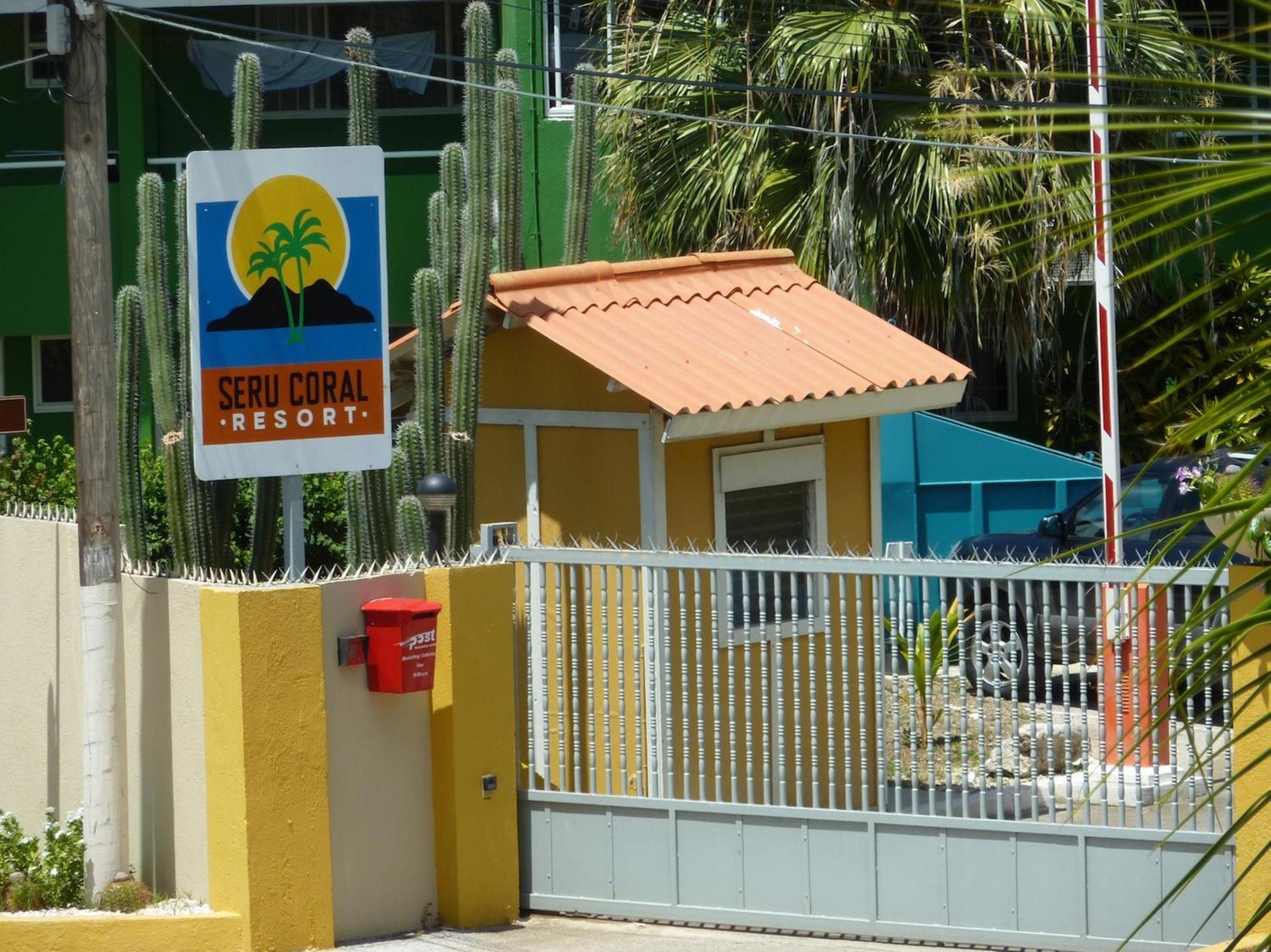 Seru Coral Resort studio 16