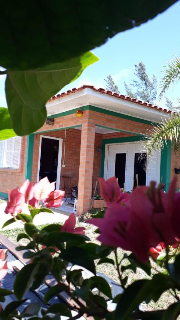 Gaivota-Casa de Praia para veraneio - temporada Balneário Gaivotas-SC Família Kunhasky