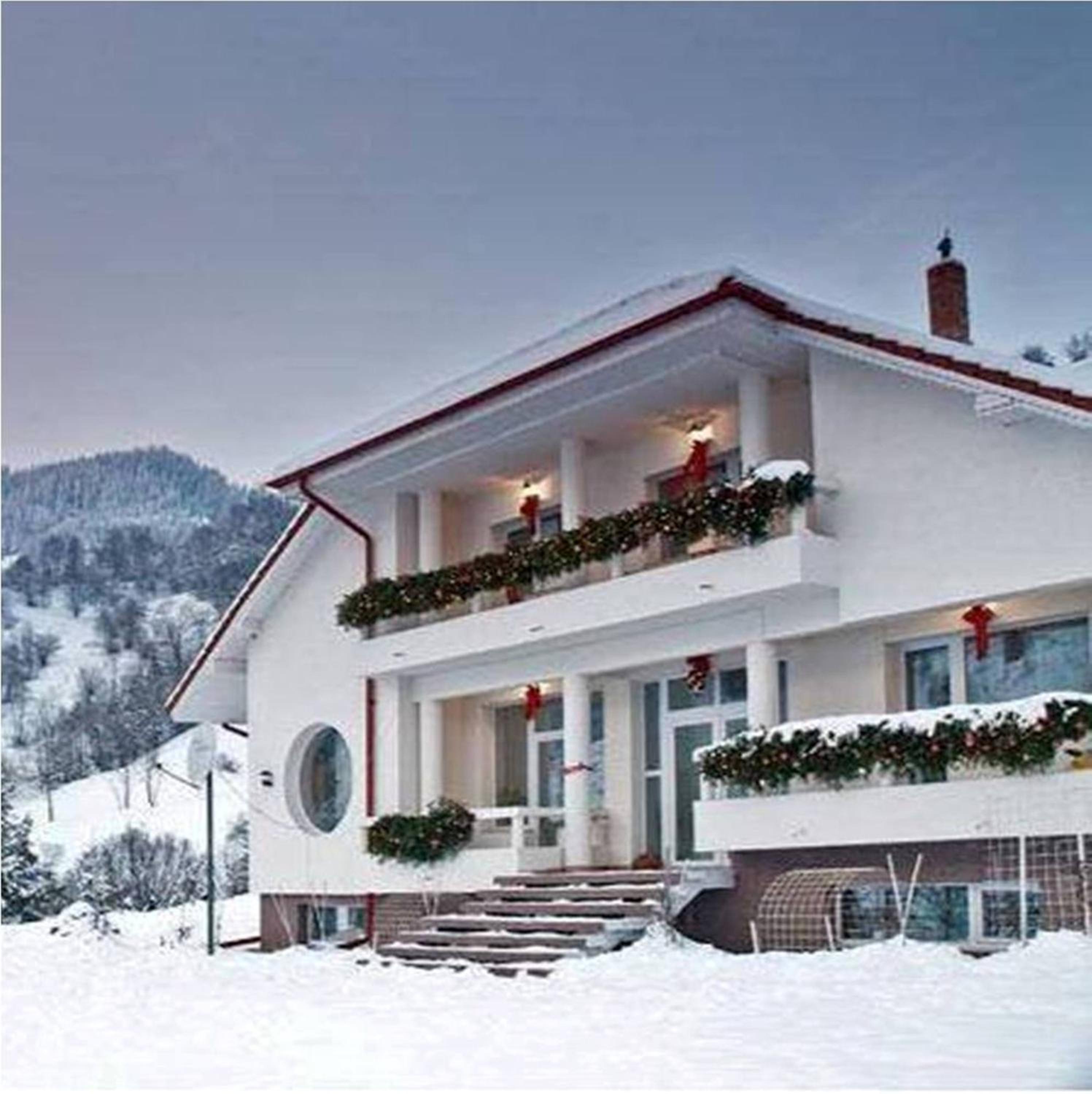 Pensiunea Aurora Izvorul Muntelui view 5