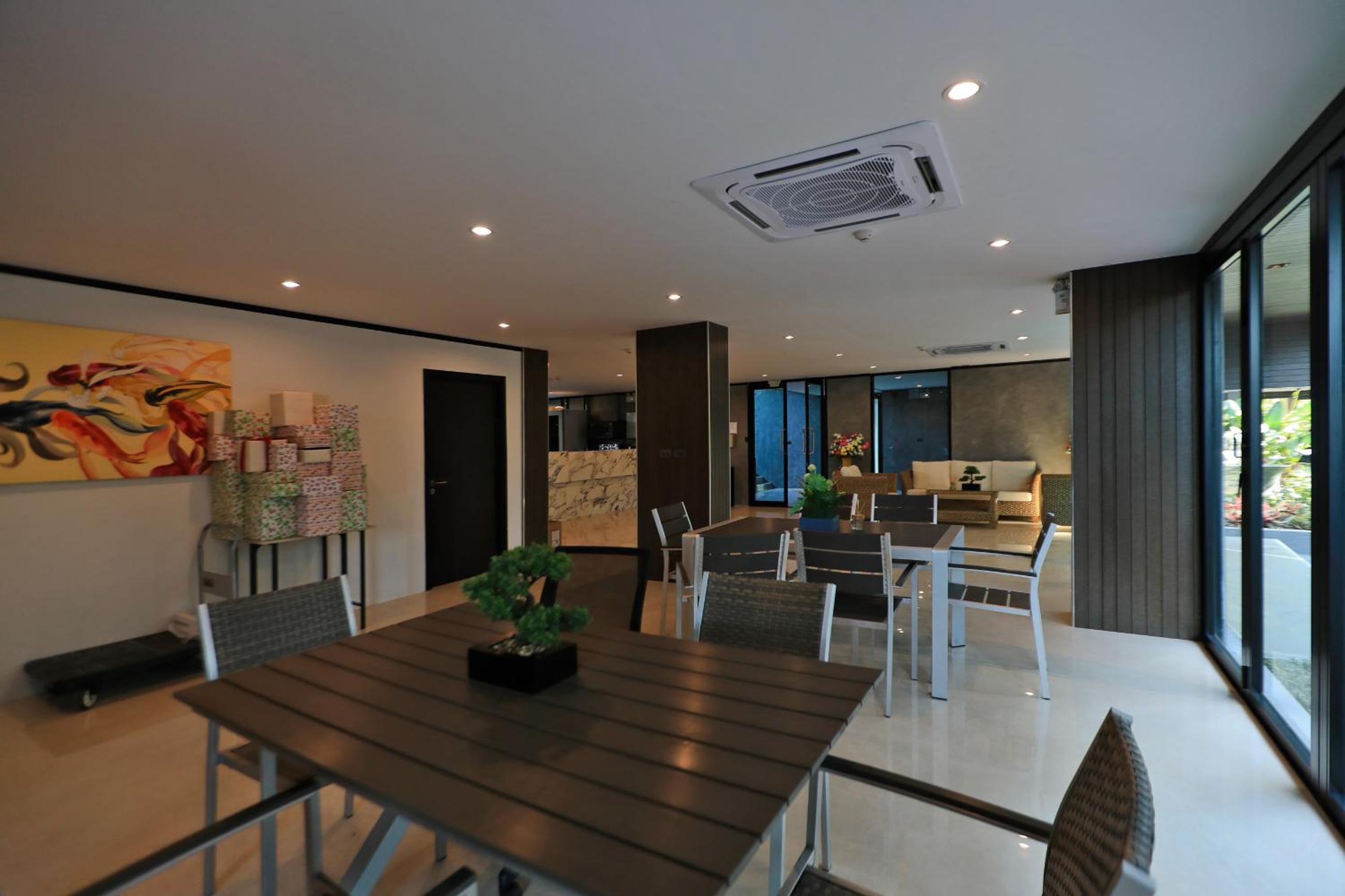 lounge