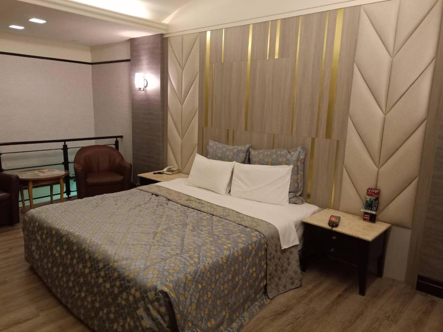 Xin Yuan Motel view 5