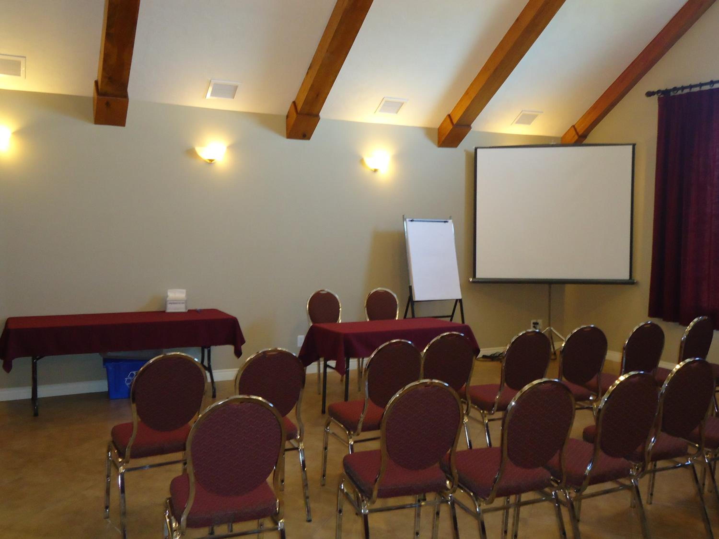 Auberge Bouctouche Inn & Suites