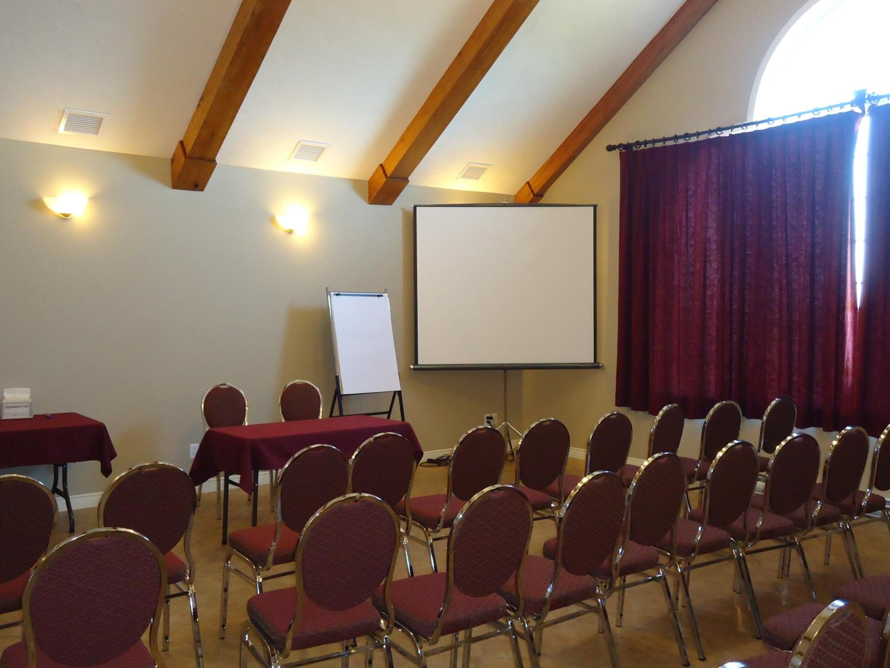 Auberge Bouctouche Inn & Suites