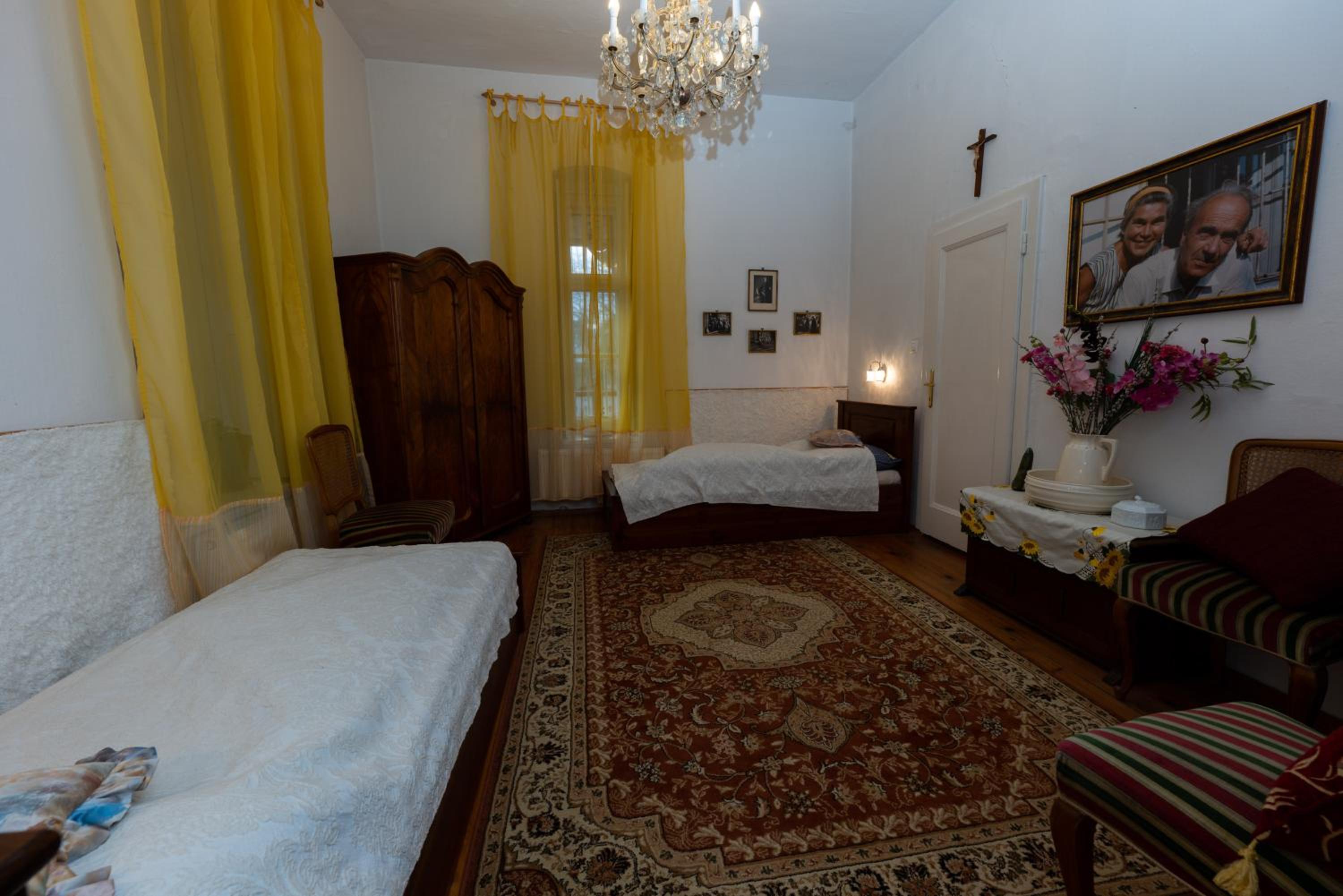 Photo 24