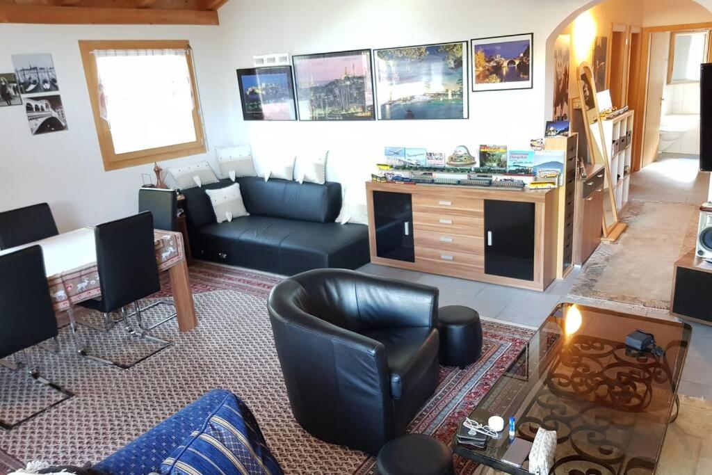 Neuwertige 3 ½ Zimmer-Wohnung in Zillis/Andeer view 4