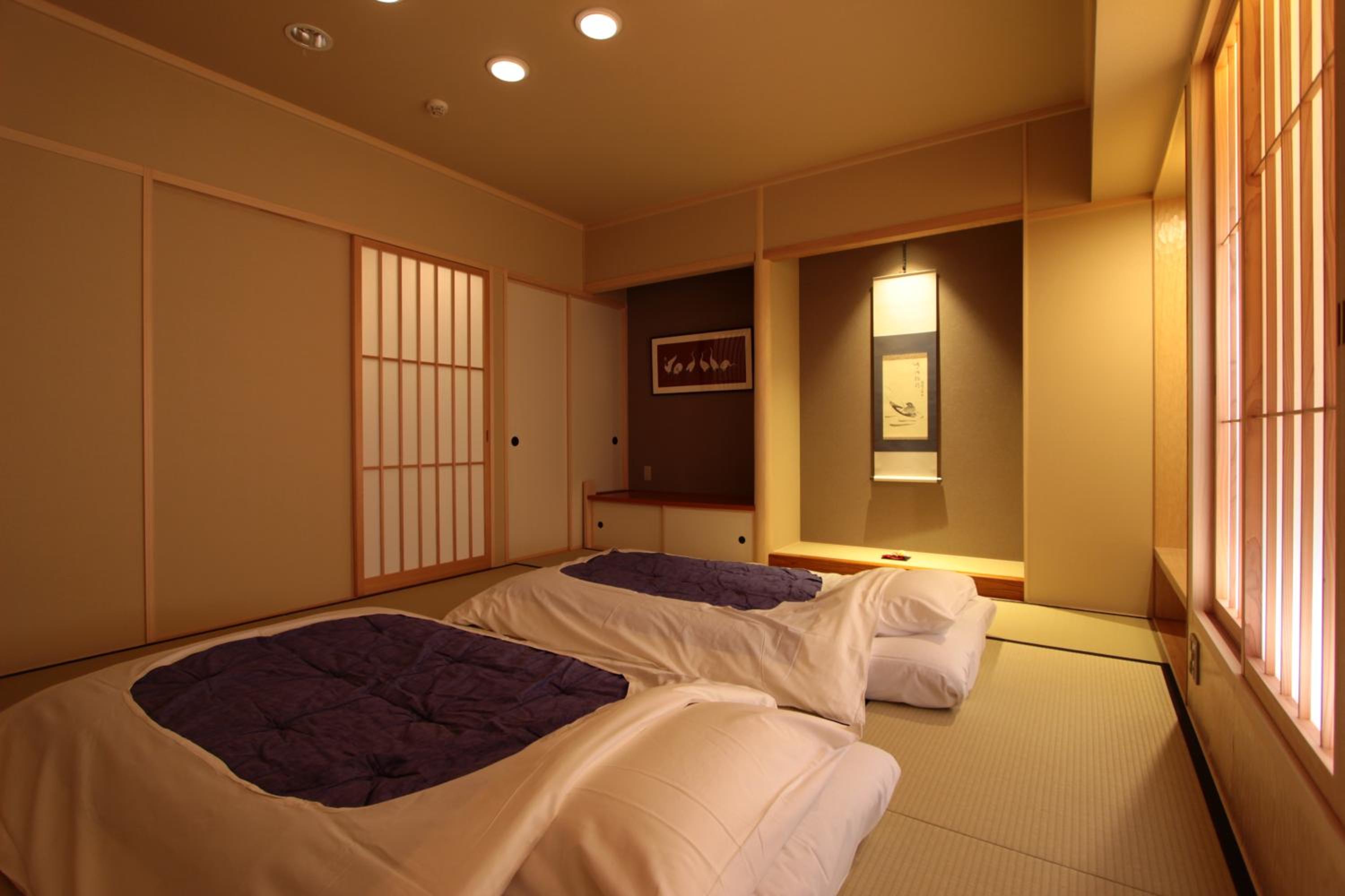 Nishiyama Ryokan - Established in 1953-1