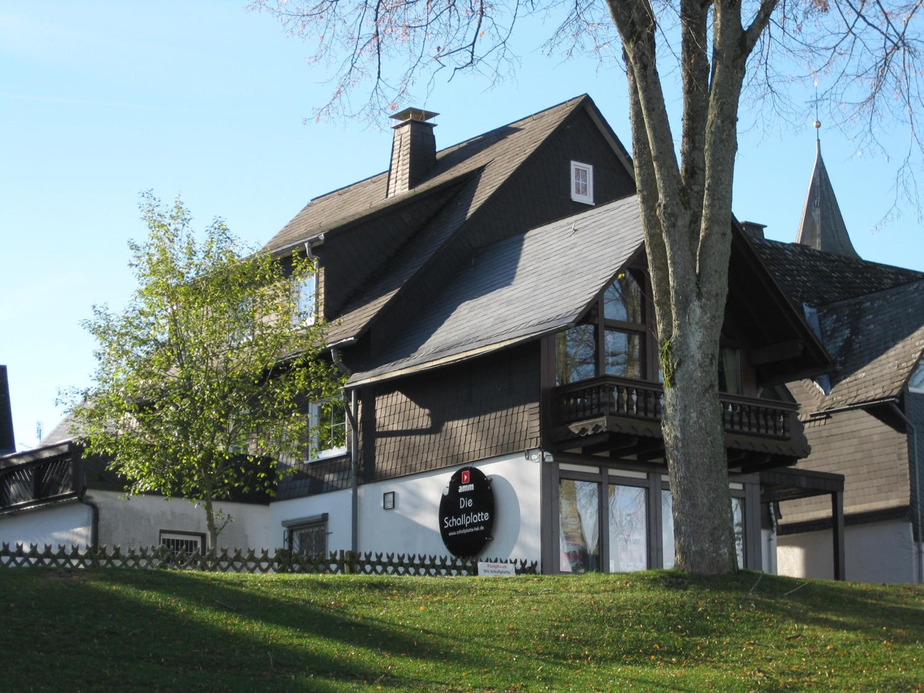 Photo 16