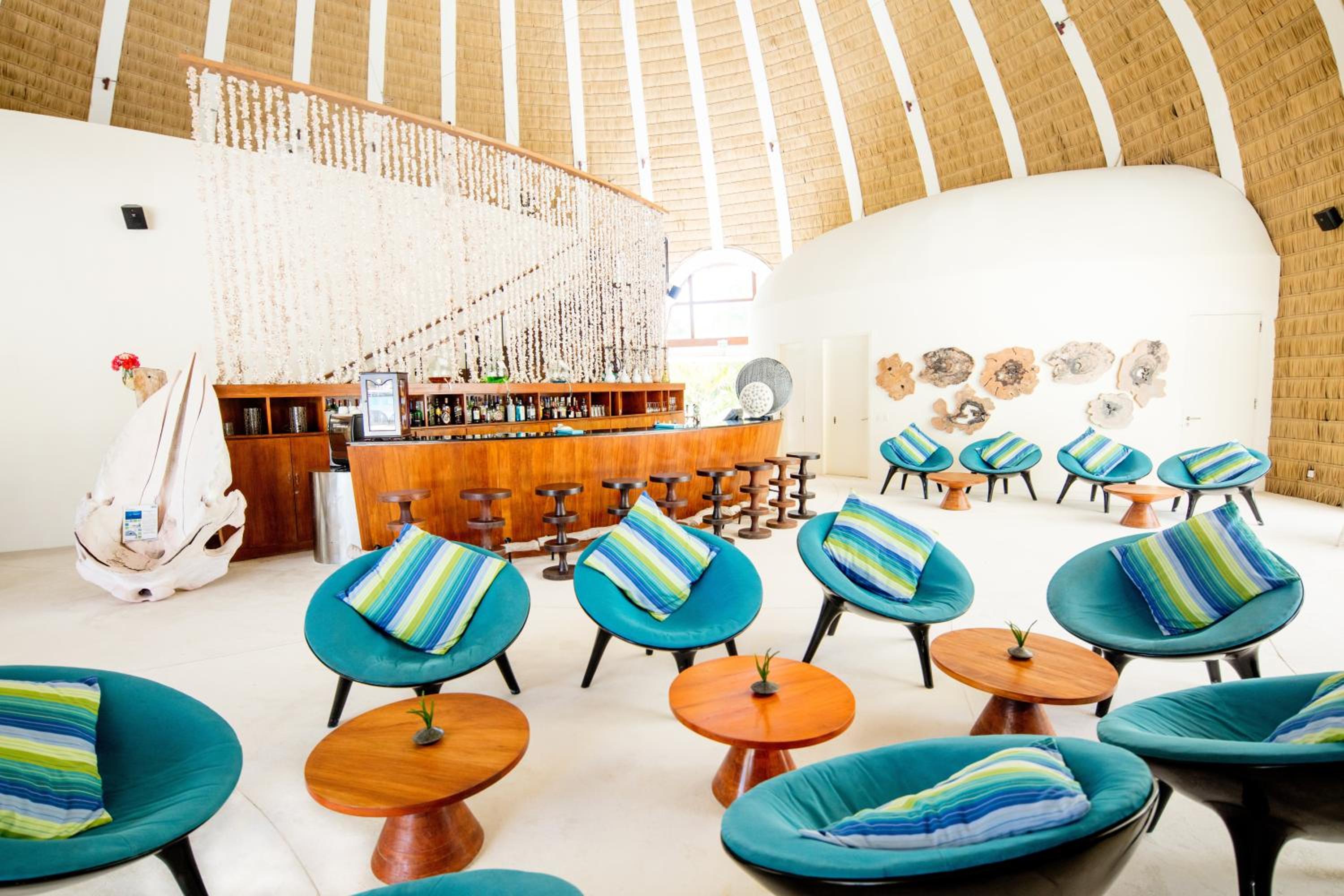 Holiday Inn Resort Kandooma Maldives - Kids Stay & Eat Free and Free Roundtrip Speed Boat for a minimum 4 nights stay — photo 39