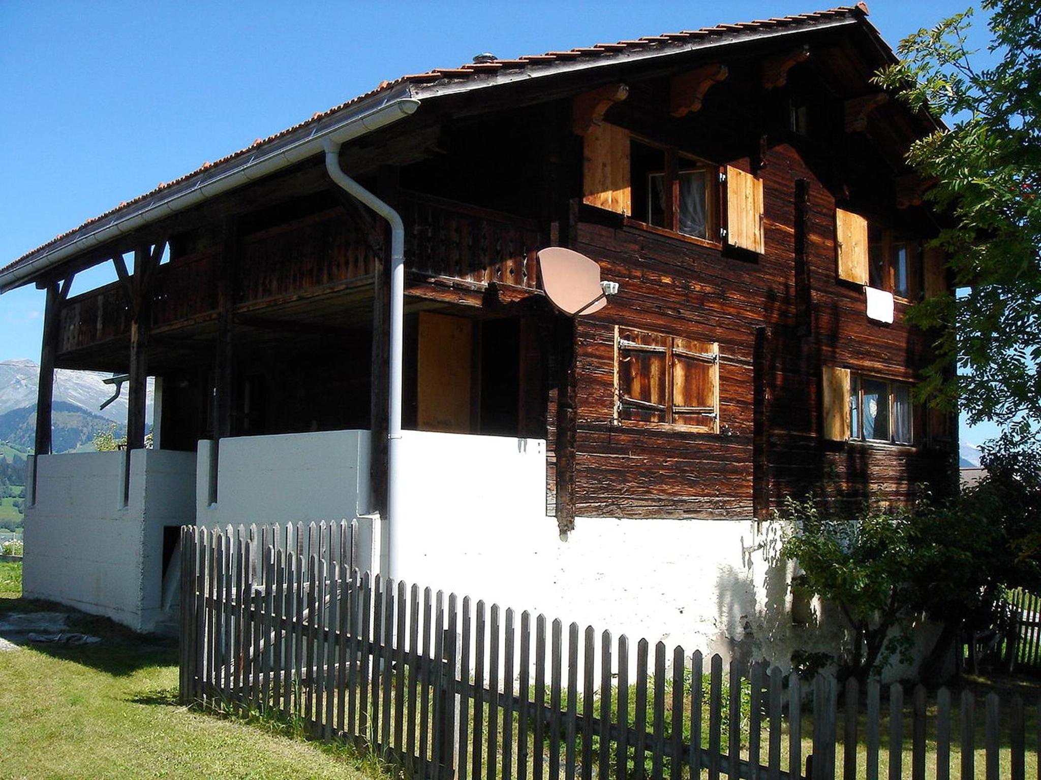 Casa Cadruvi, Ferienhaus in Obersaxen, 150 Quadratmeter