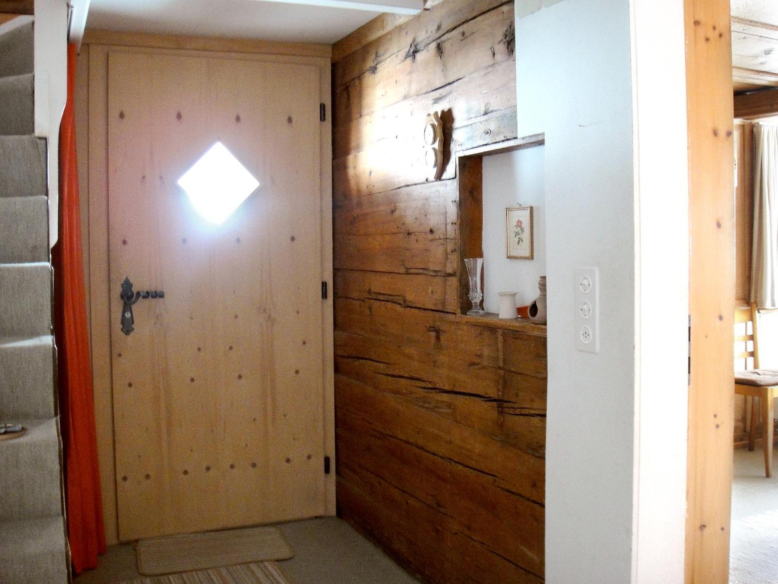 Casa Cadruvi, Ferienhaus in Obersaxen, 150 Quadratmeter