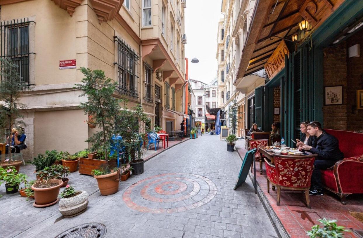Ganbaru Tours - Flats in Galata