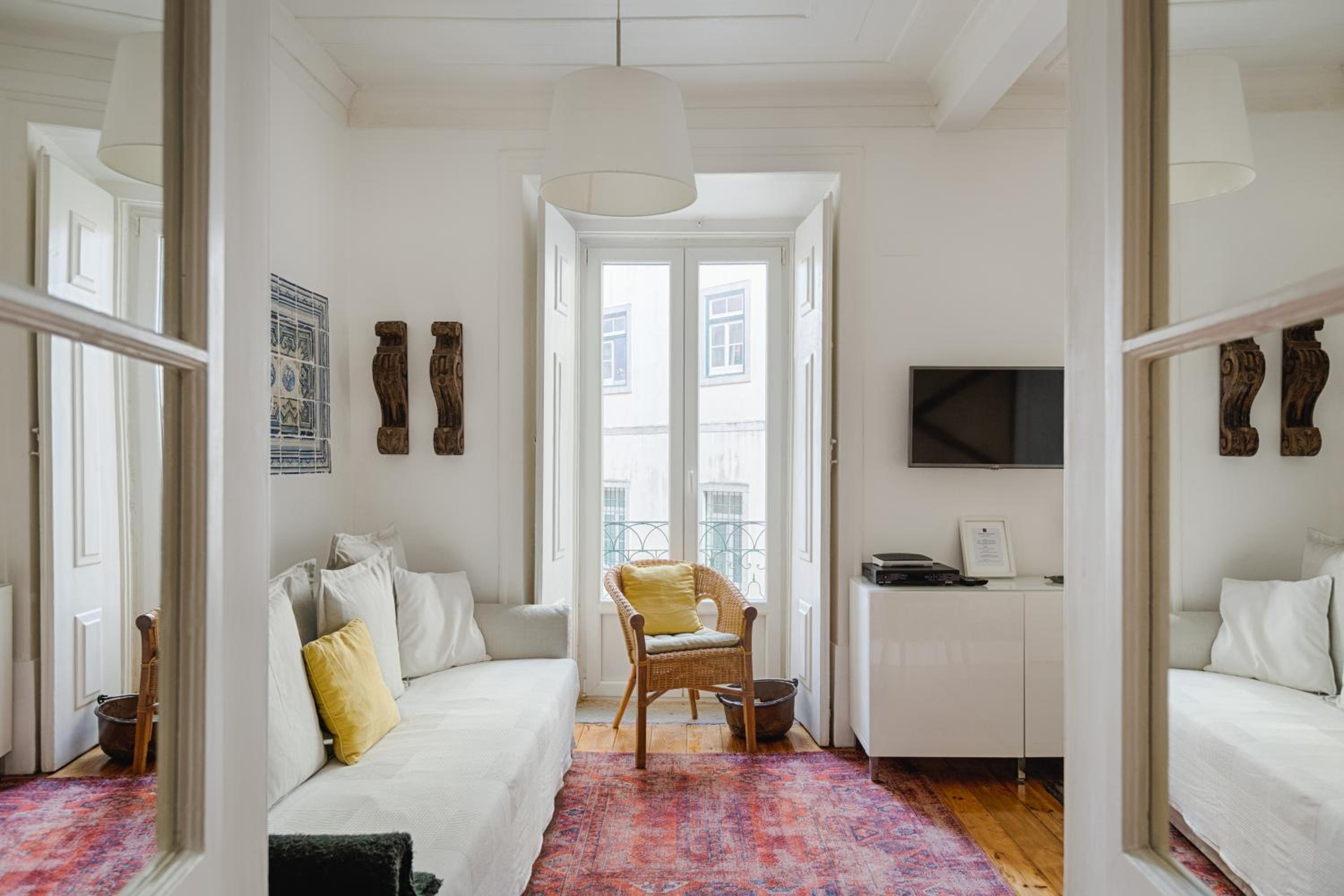 Apartamento do Carmo view 3