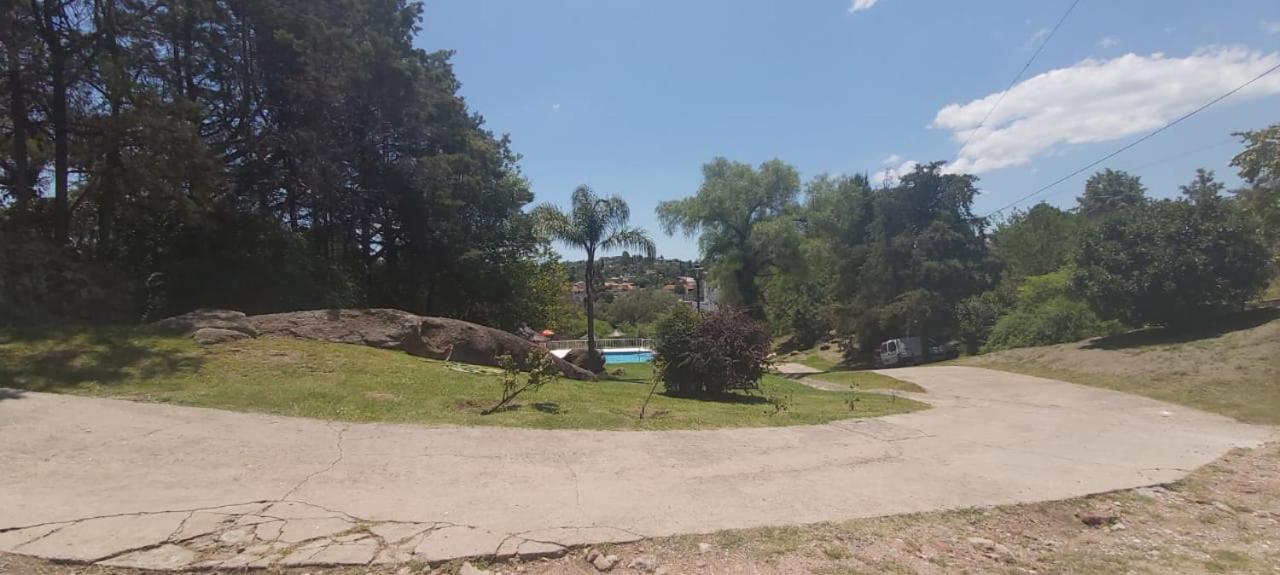 Departamentos Carlos Paz bajada al lago