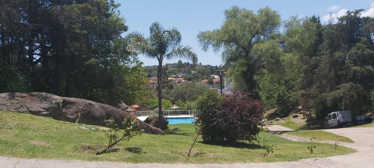 Departamentos Carlos Paz bajada al lago