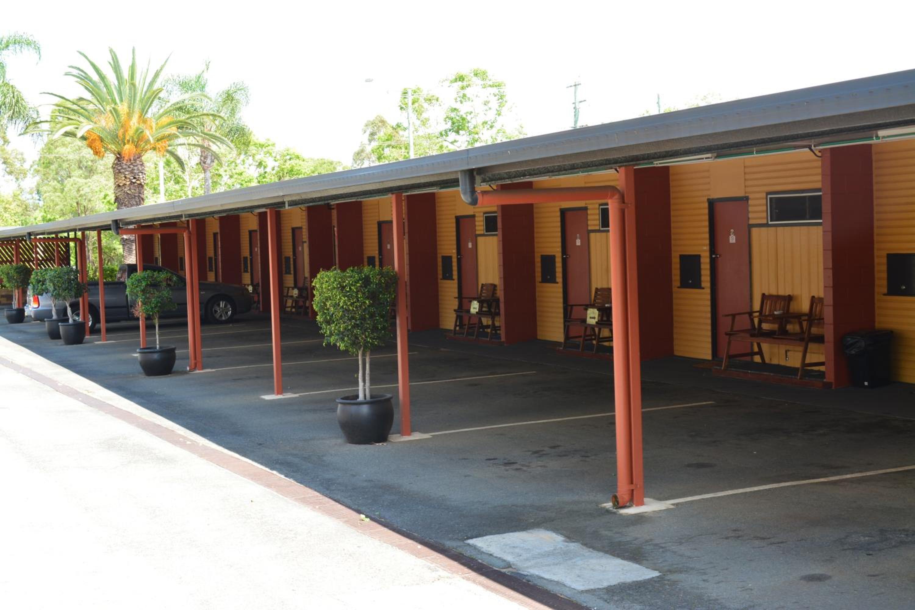 Motel Oasis
