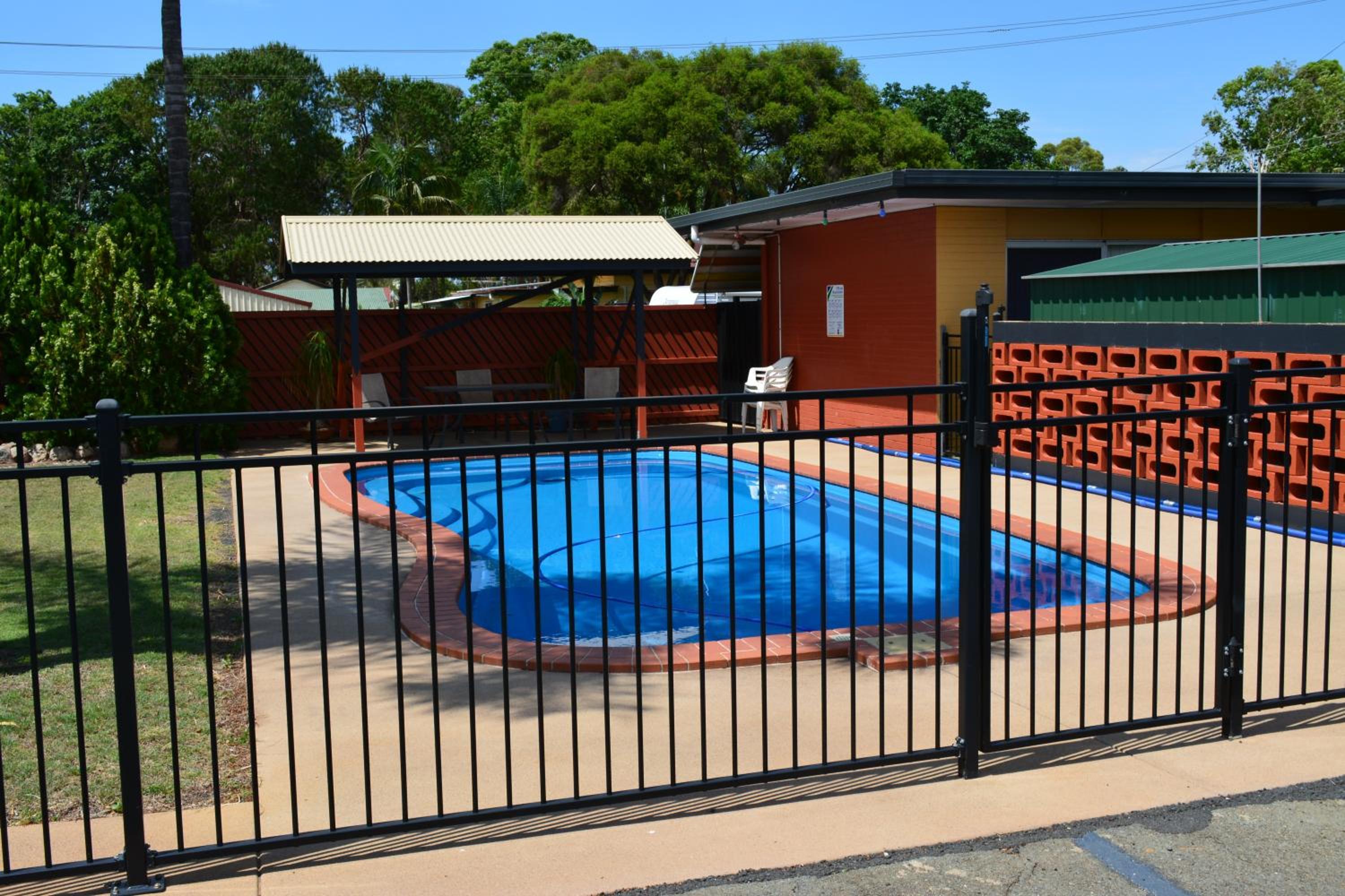 Motel Oasis