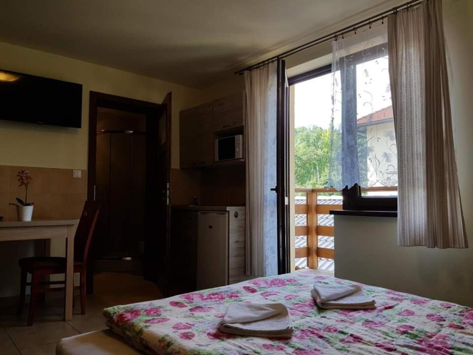 Photo 42