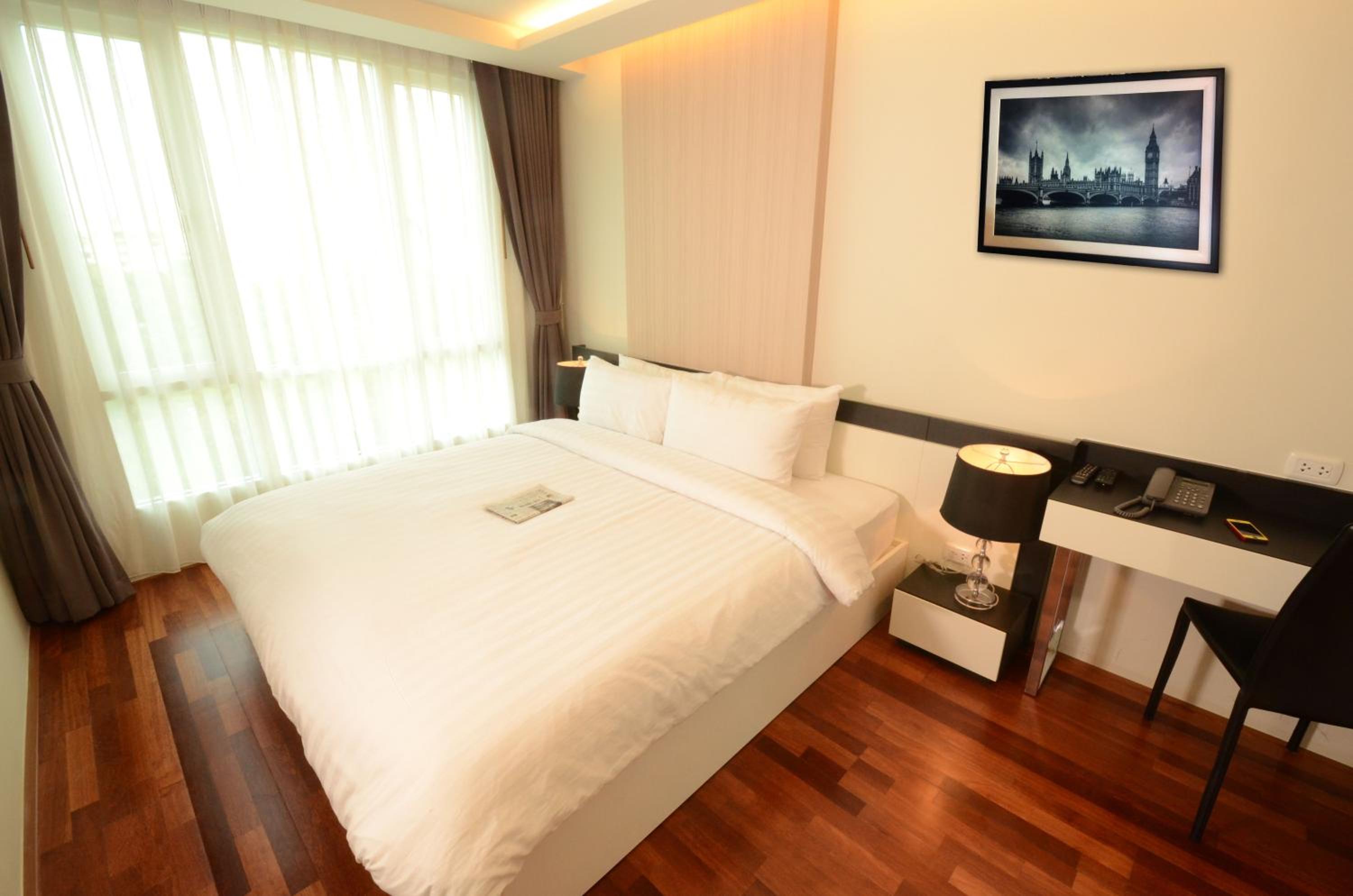 Beverly 33 by Aspira