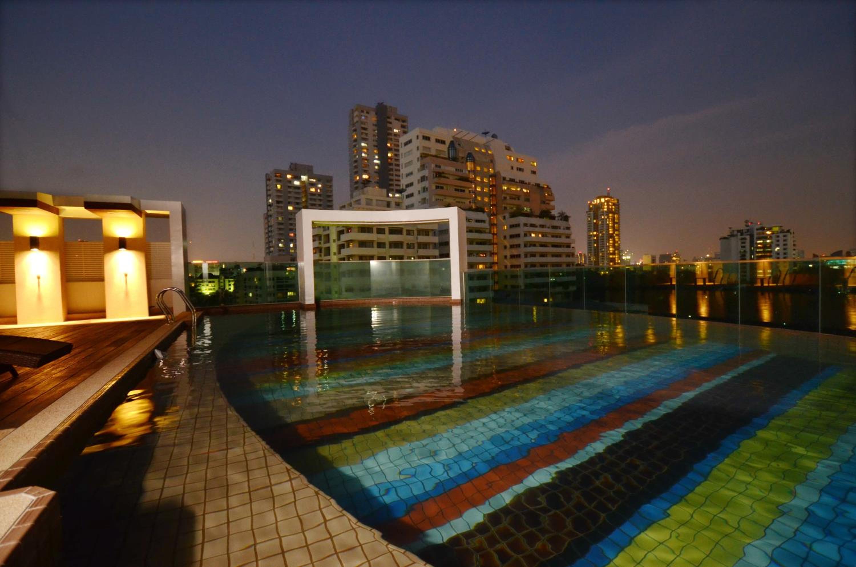 Beverly 33 by Aspira