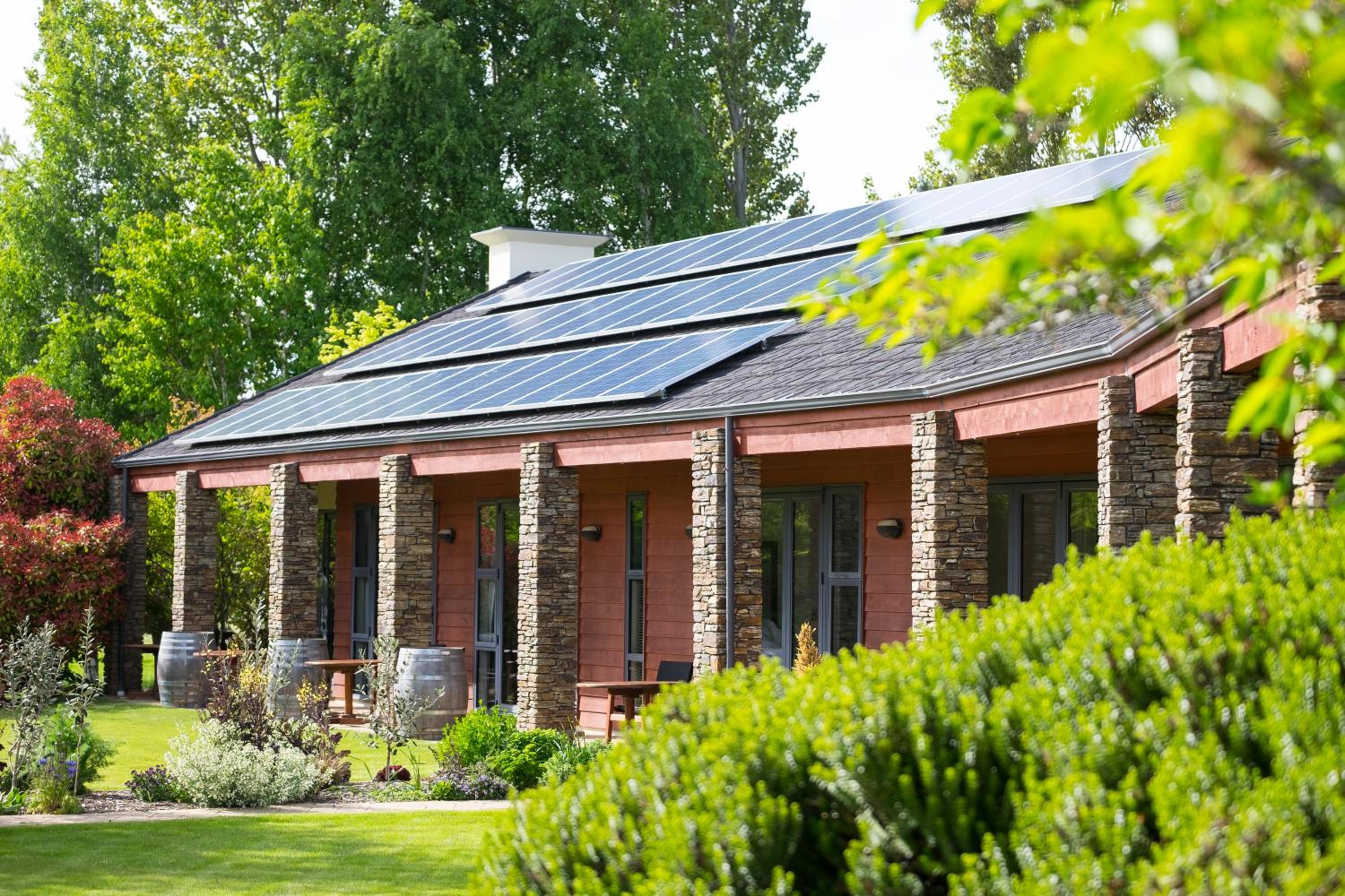 Hotel Lime Tree Lodge - Image 1