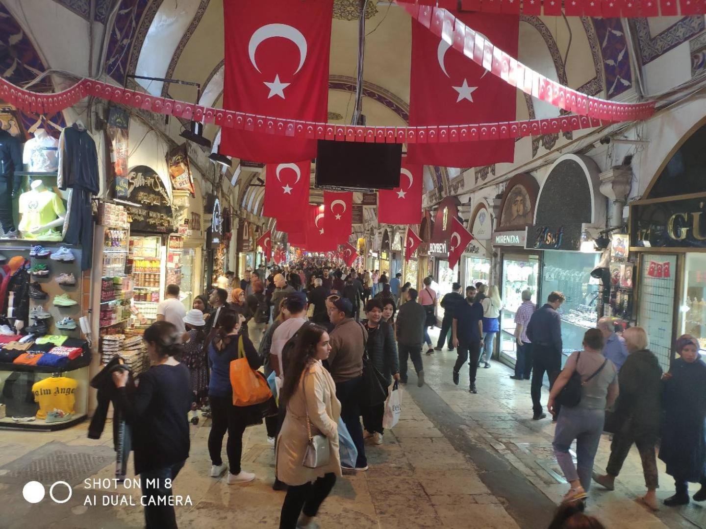 Hotel Bazaar becomes Bazaar Otel. - Image 23