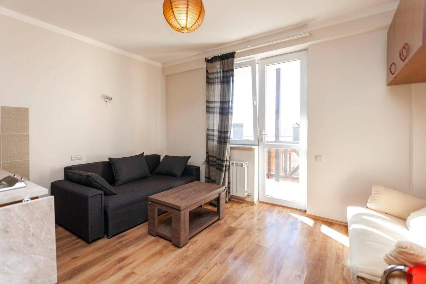 Wehost Cozy and Comfortable Studio view 4