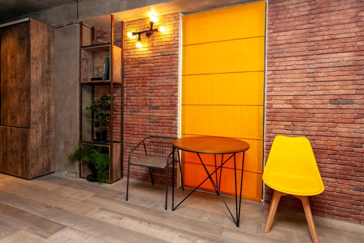 Wehost cozy studio view 5