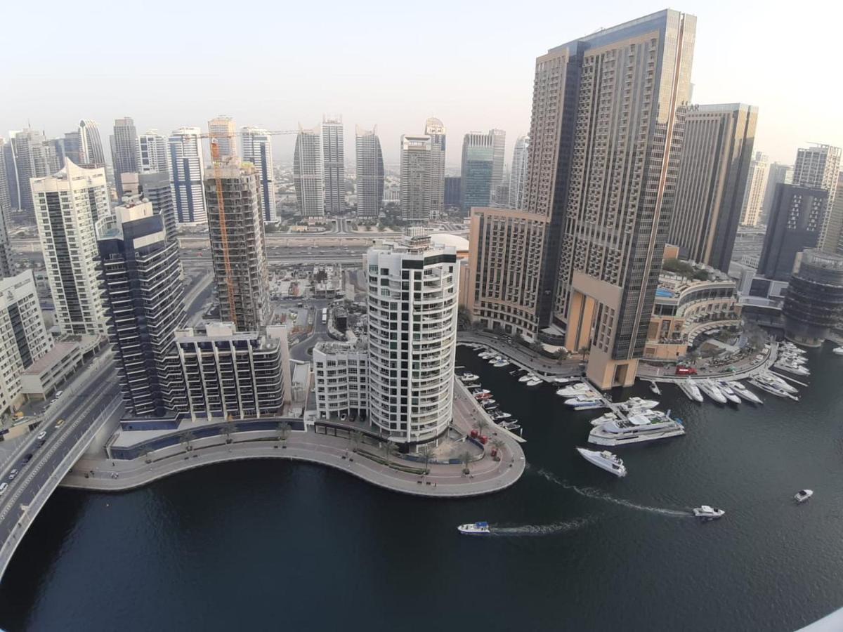 Golden Stay Vacation Homes continental tower marina