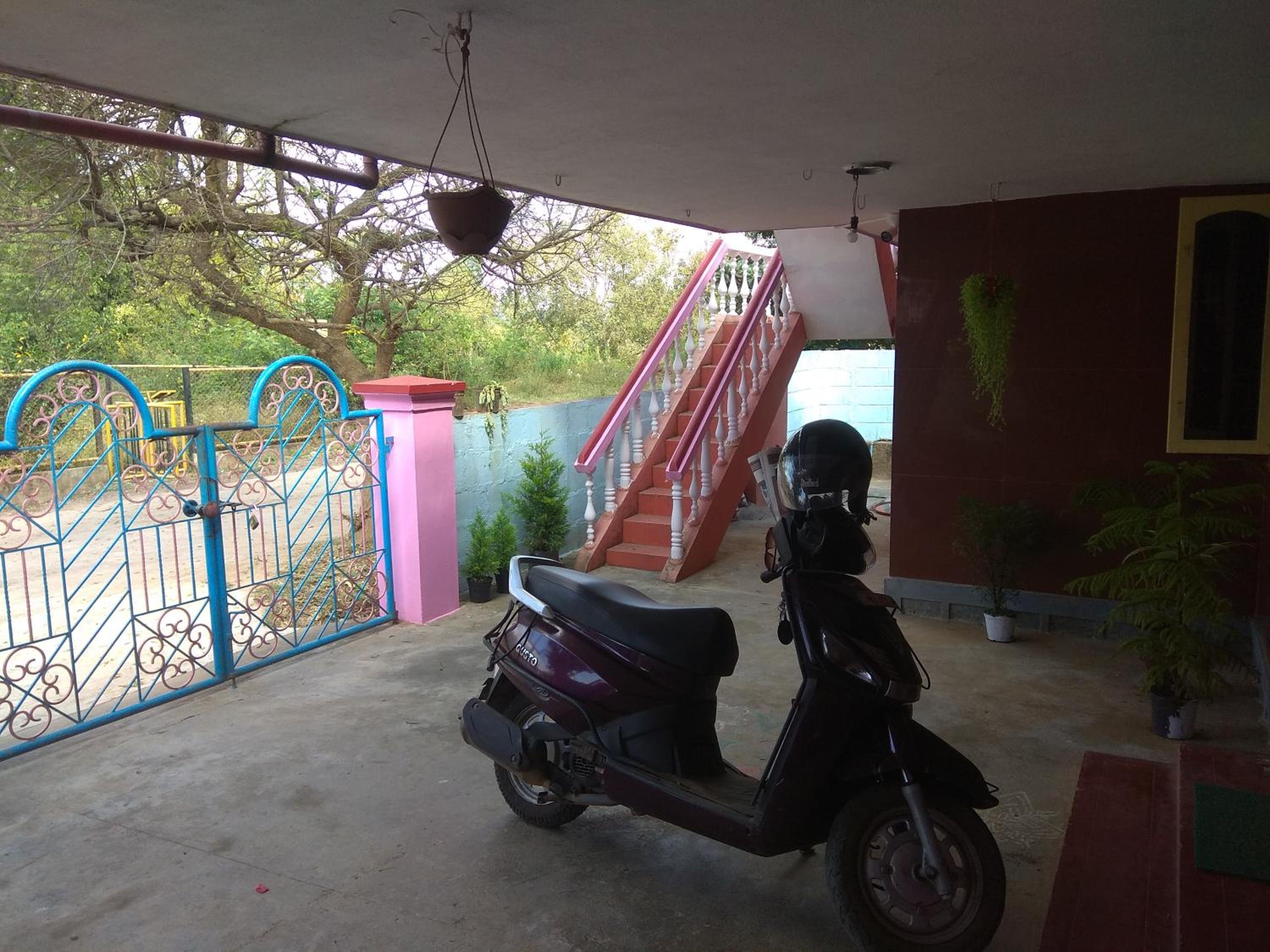 Photo 9