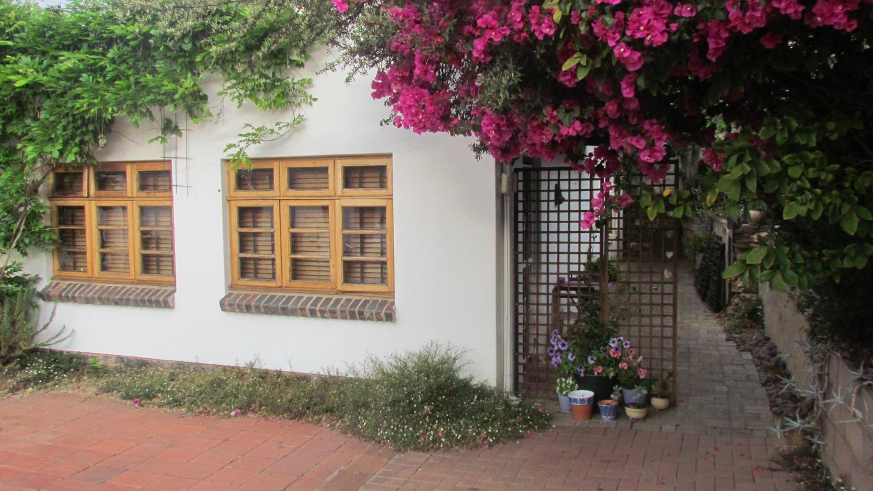 Johannesburg Vacations - Springbank Cottage at Roxburghe - Property Image 1