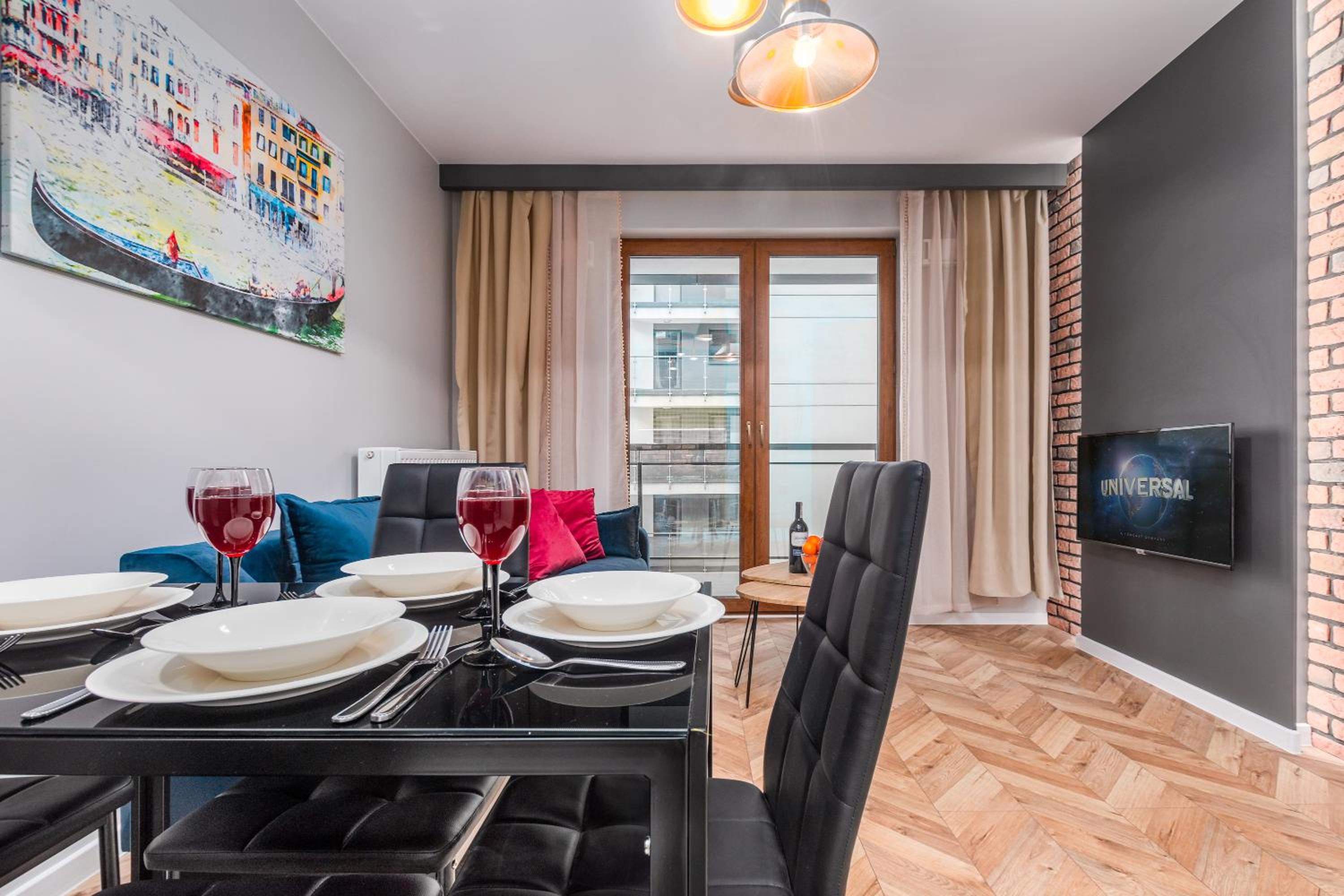 Apartments Warsaw Markowska by Renters view 3