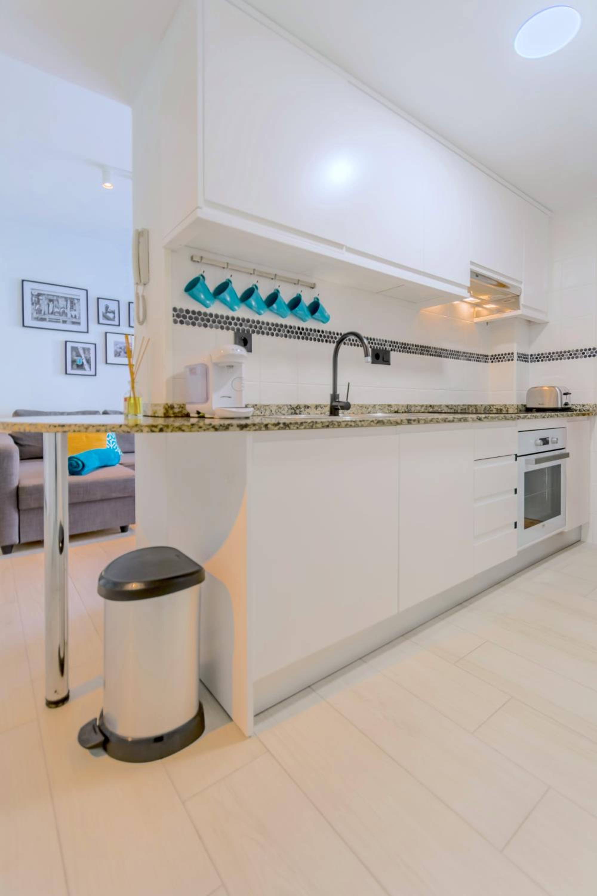 Renteando Albir Apartments view 5