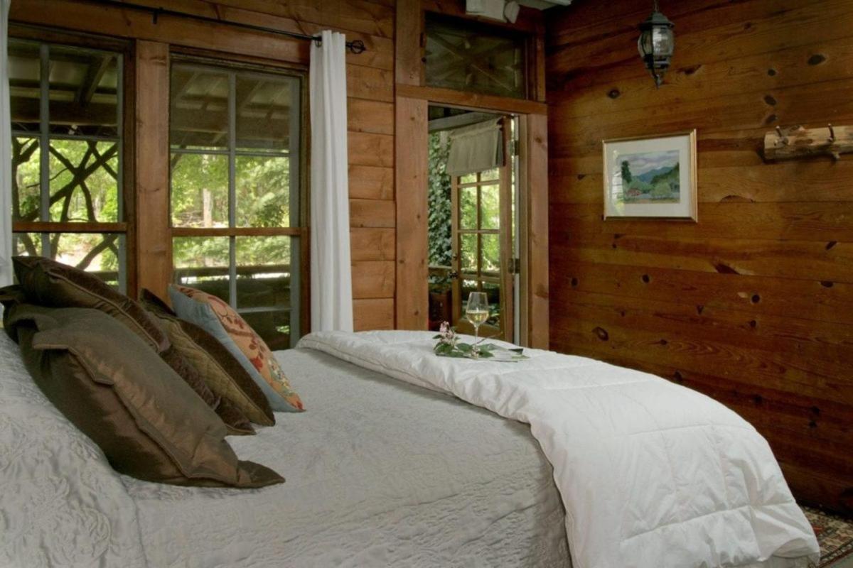 Lake Rabun Hotel