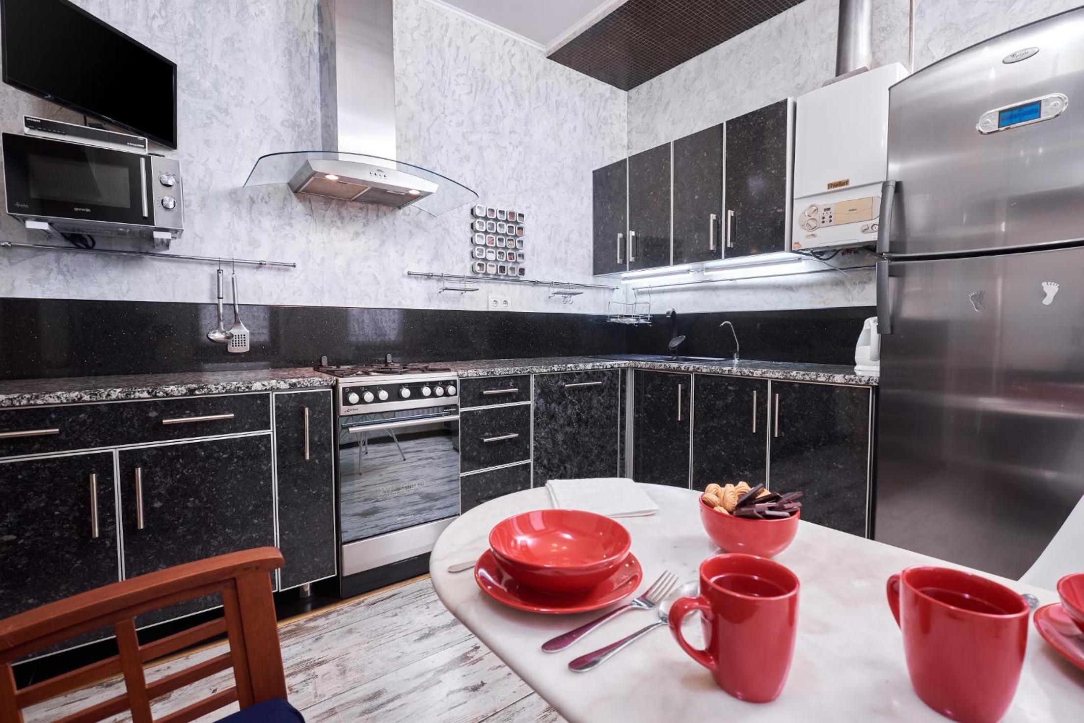 Special flat with great central location view 4