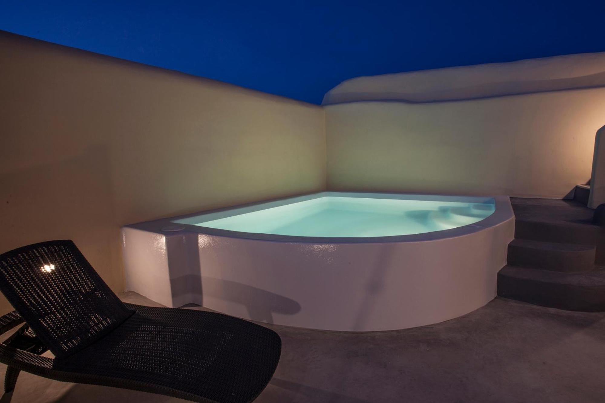 Cupola Suites