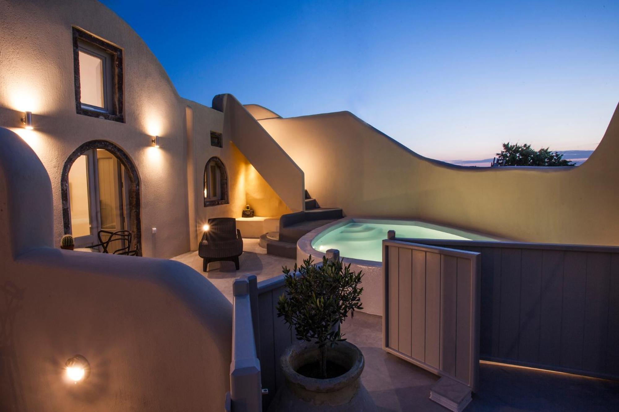 Cupola Suites