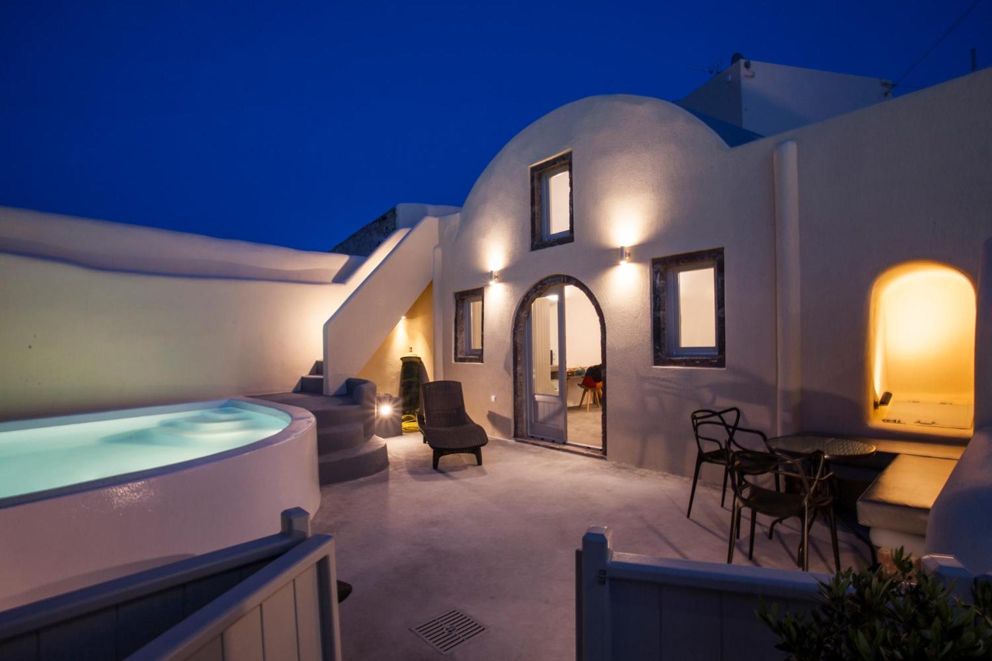 Cupola Suites