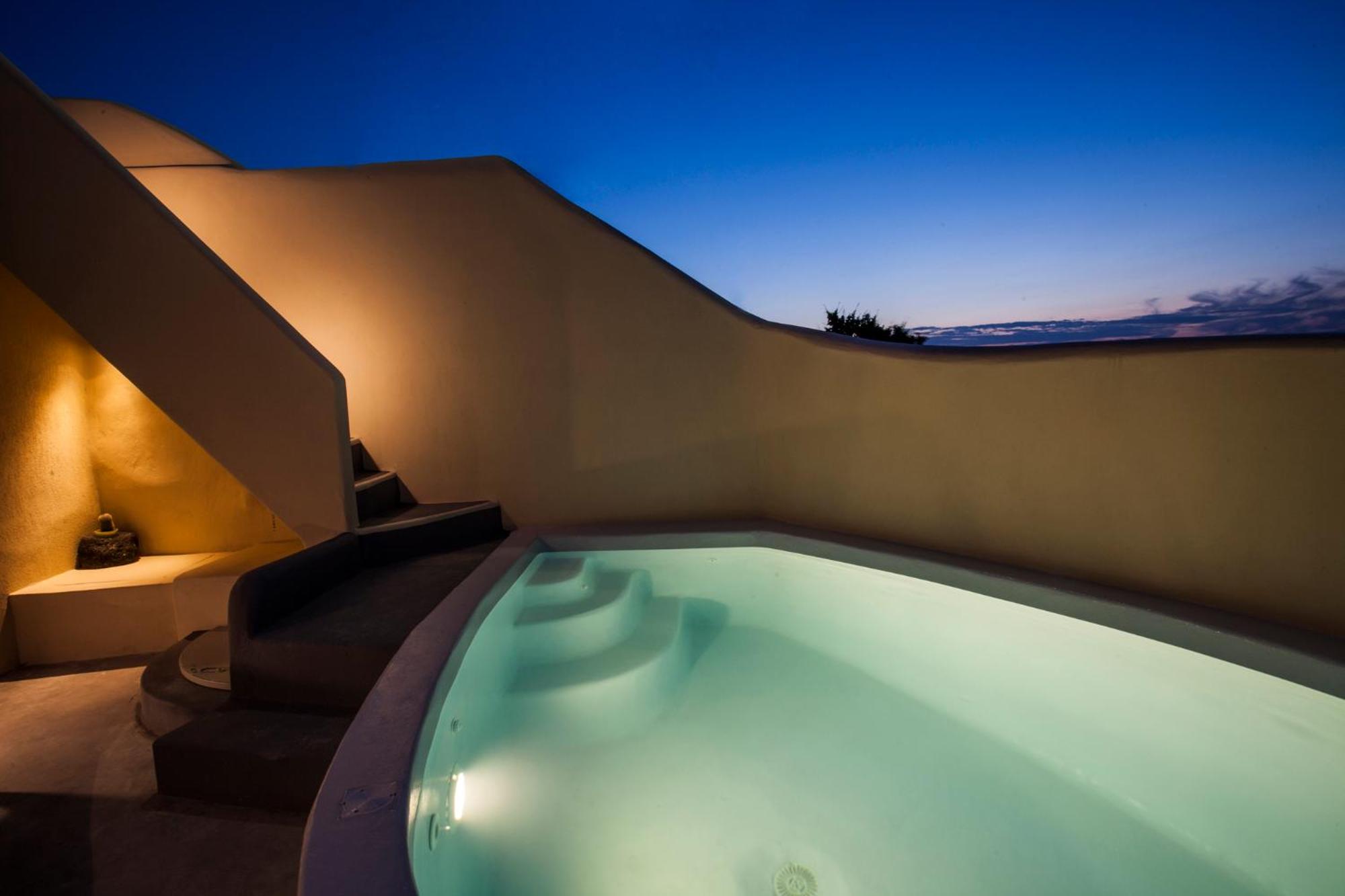 Cupola Suites