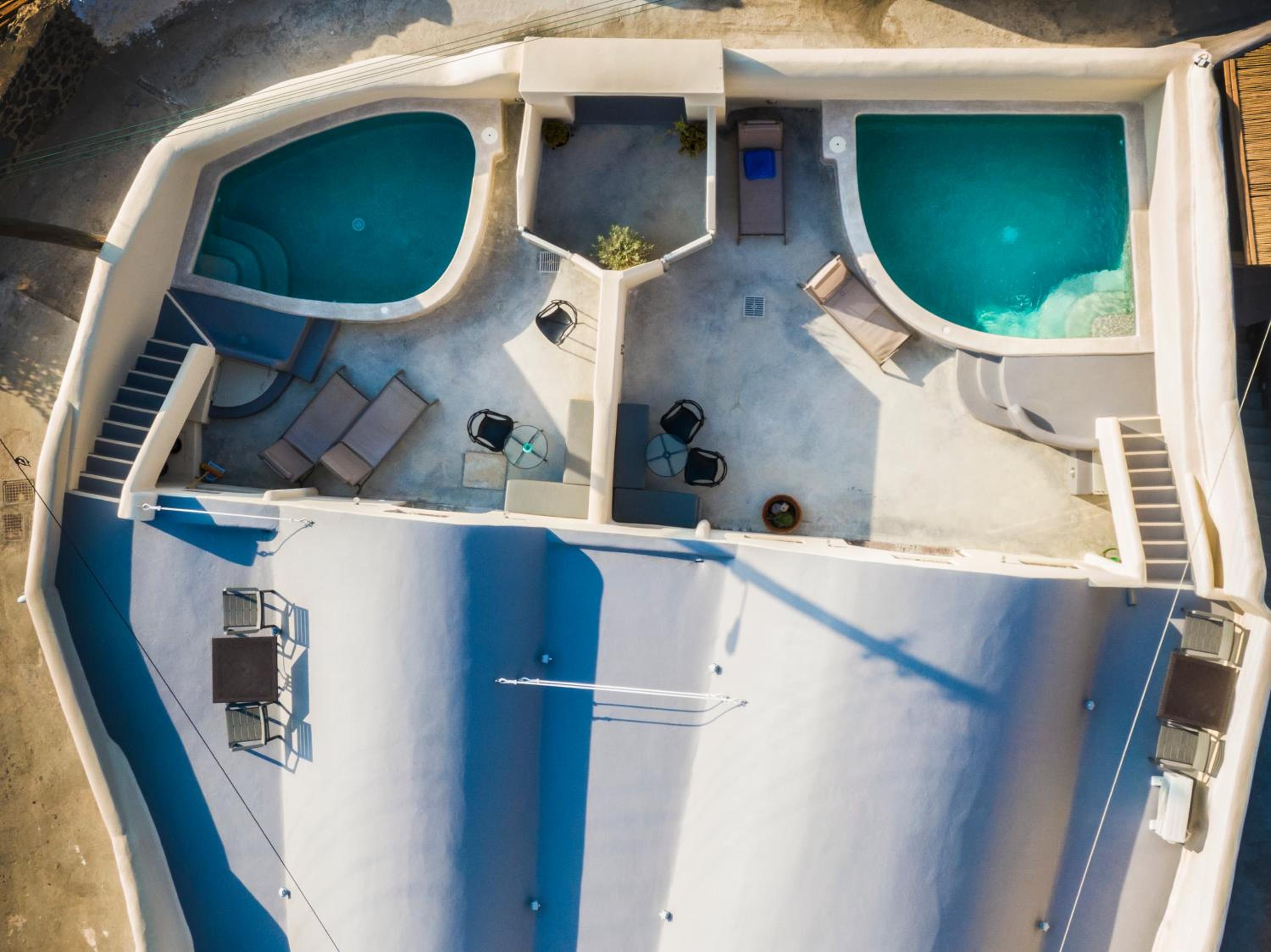 Cupola Suites
