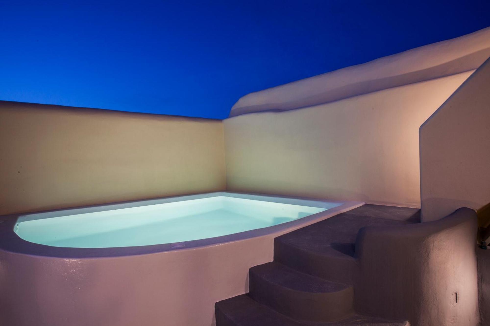 Cupola Suites