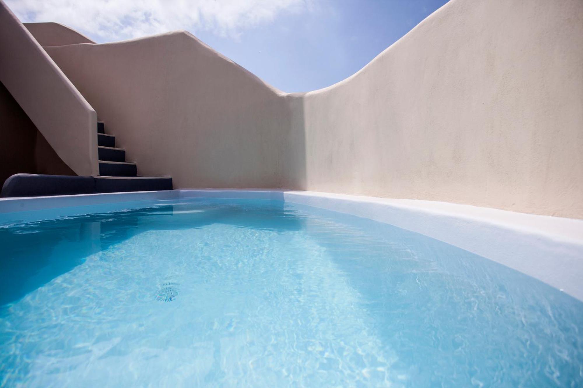 Cupola Suites
