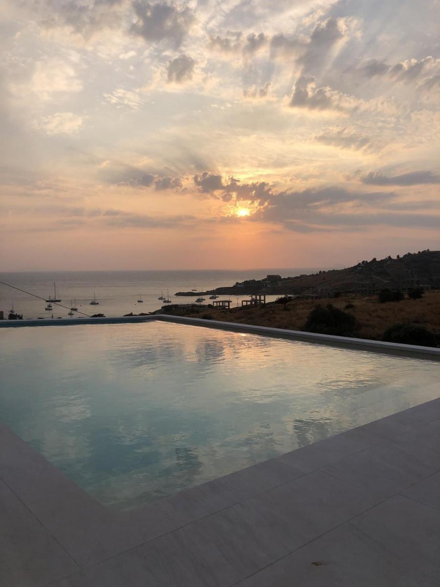 67sq meters modern apartment with a swimming pool and sea view in Koundouros photo 5