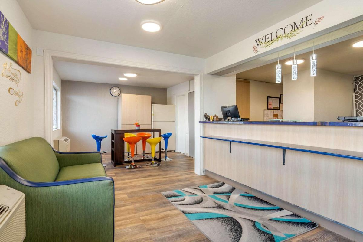 hotel reception