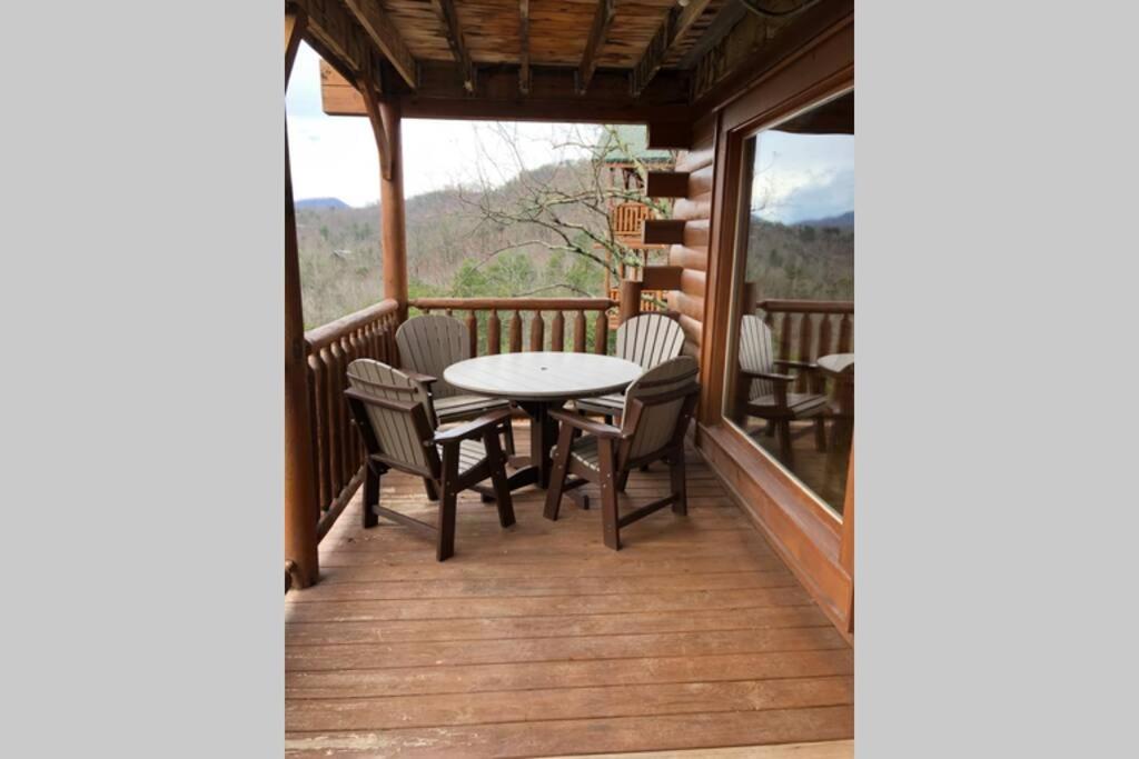 Appalachian Villa